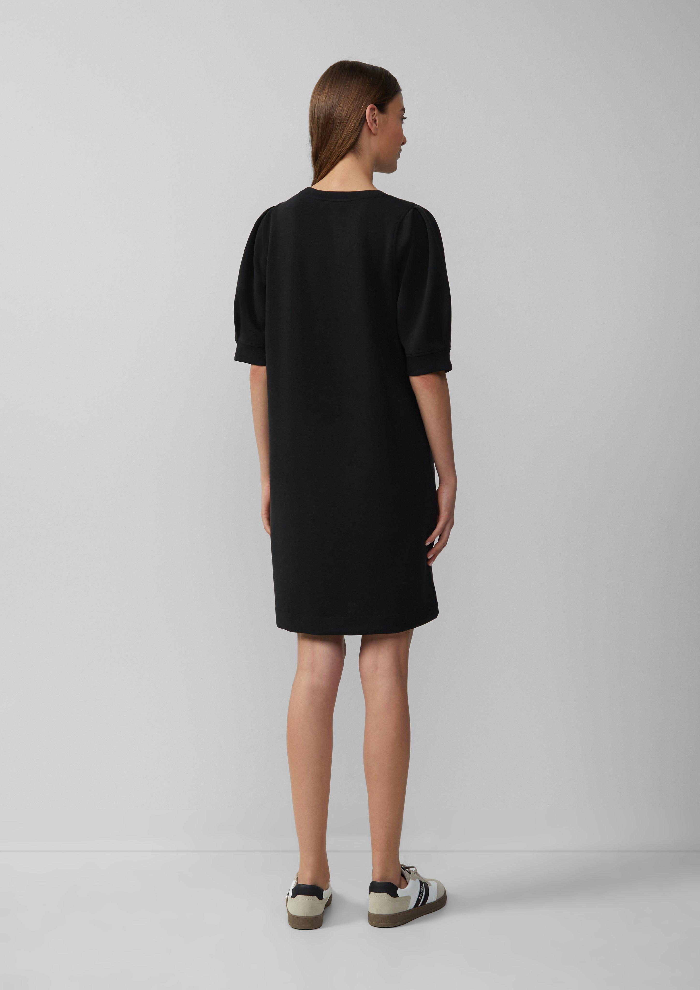 Robe in 9999, 0210 & 3090