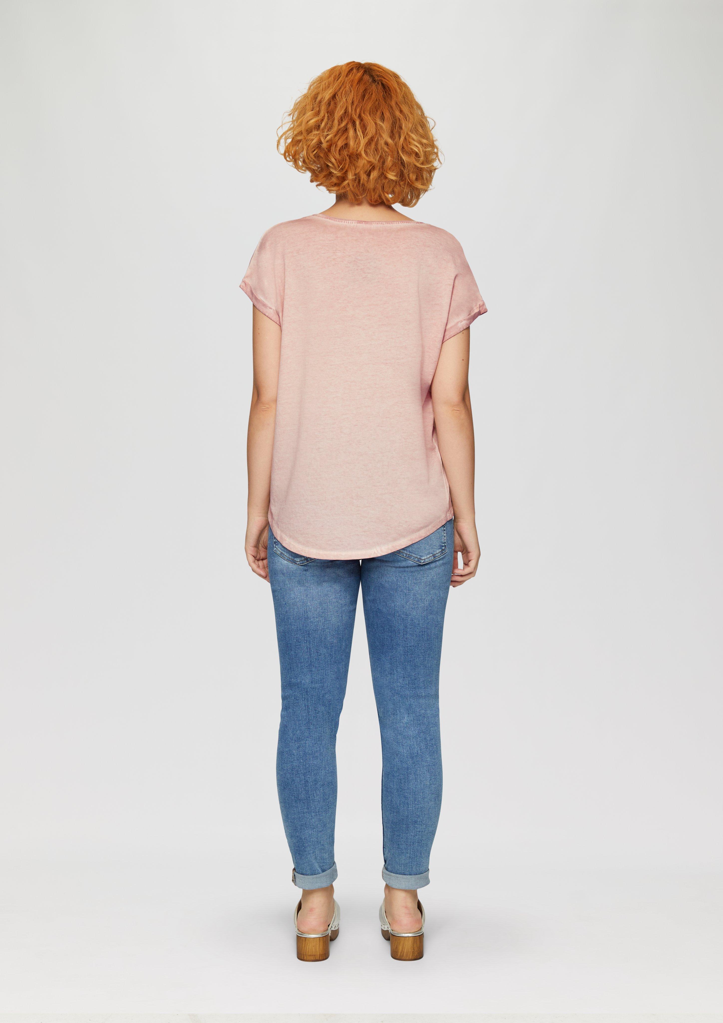 T-Shirt in 40D2 & 96D1