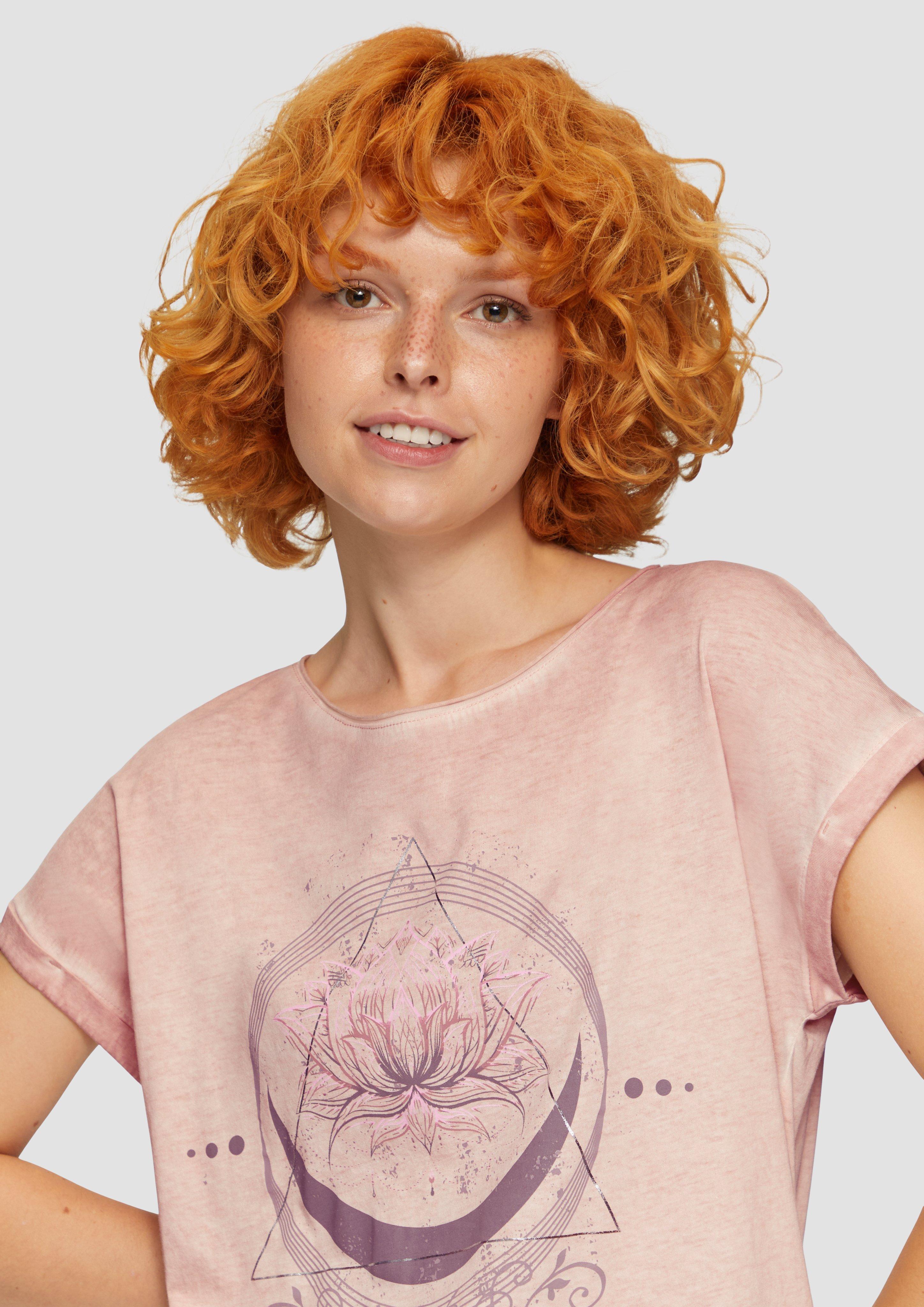 T-Shirt in 40D2 & 96D1