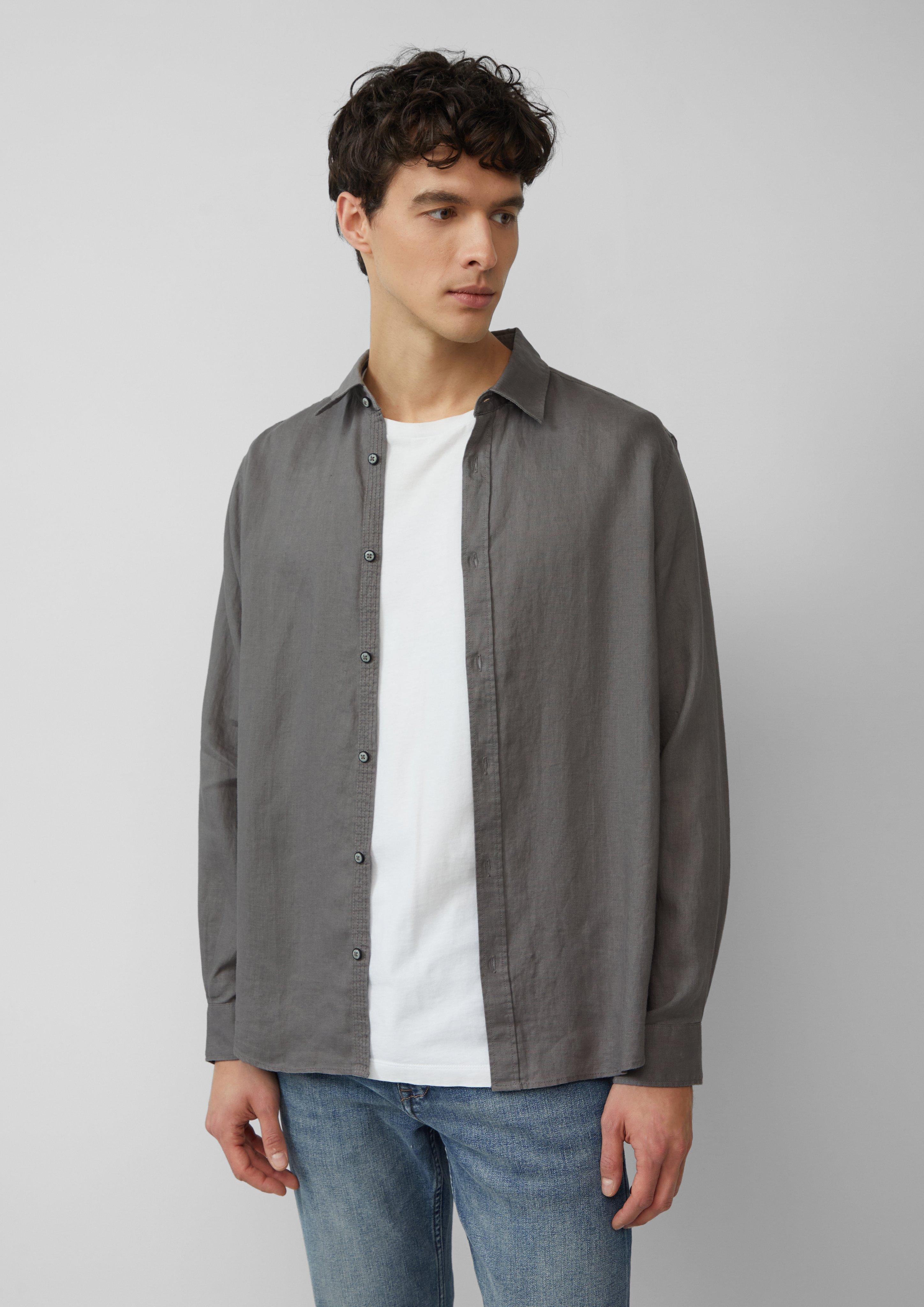 Shirt in 9467, 9999, 5852, 6259, 8483, 6040, 1210 & 0120