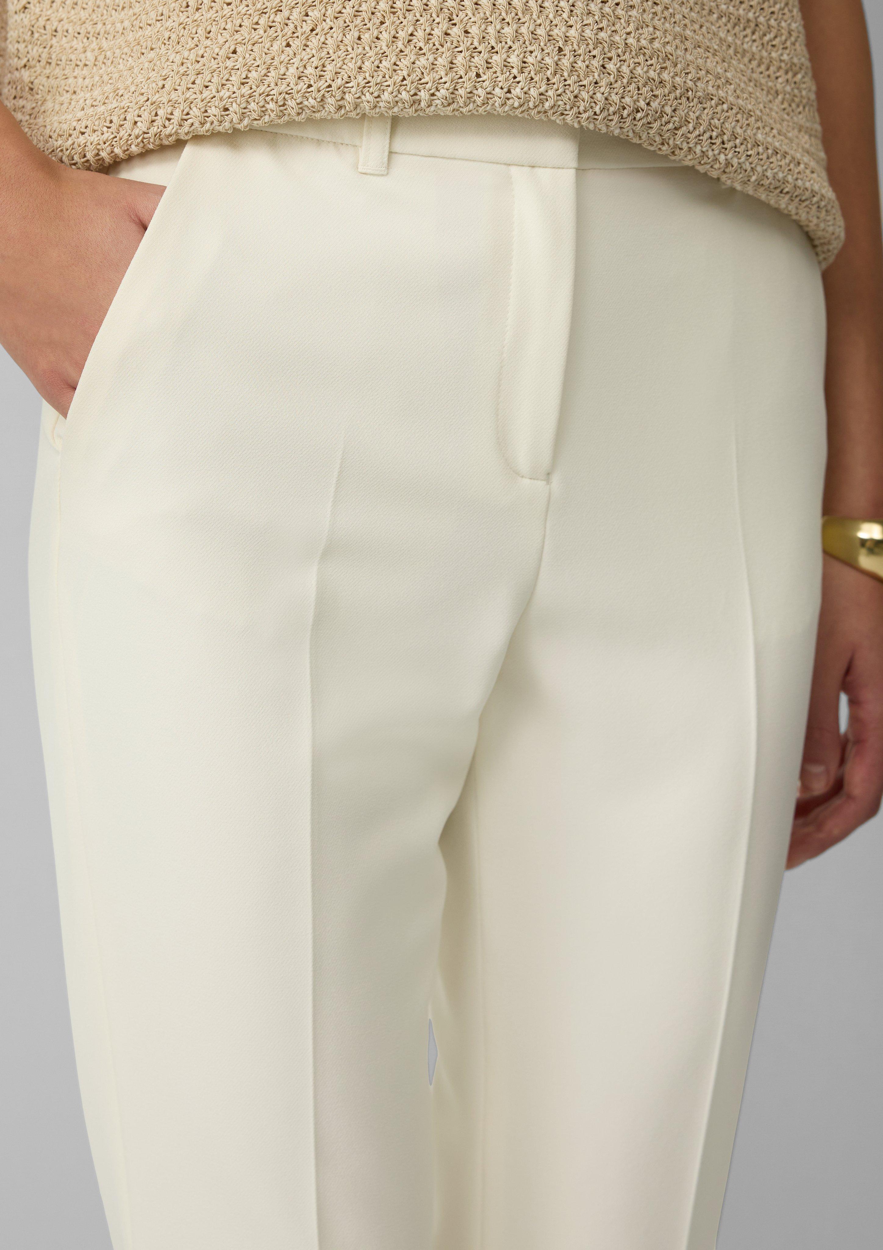 Hlače in 0200 & 3221