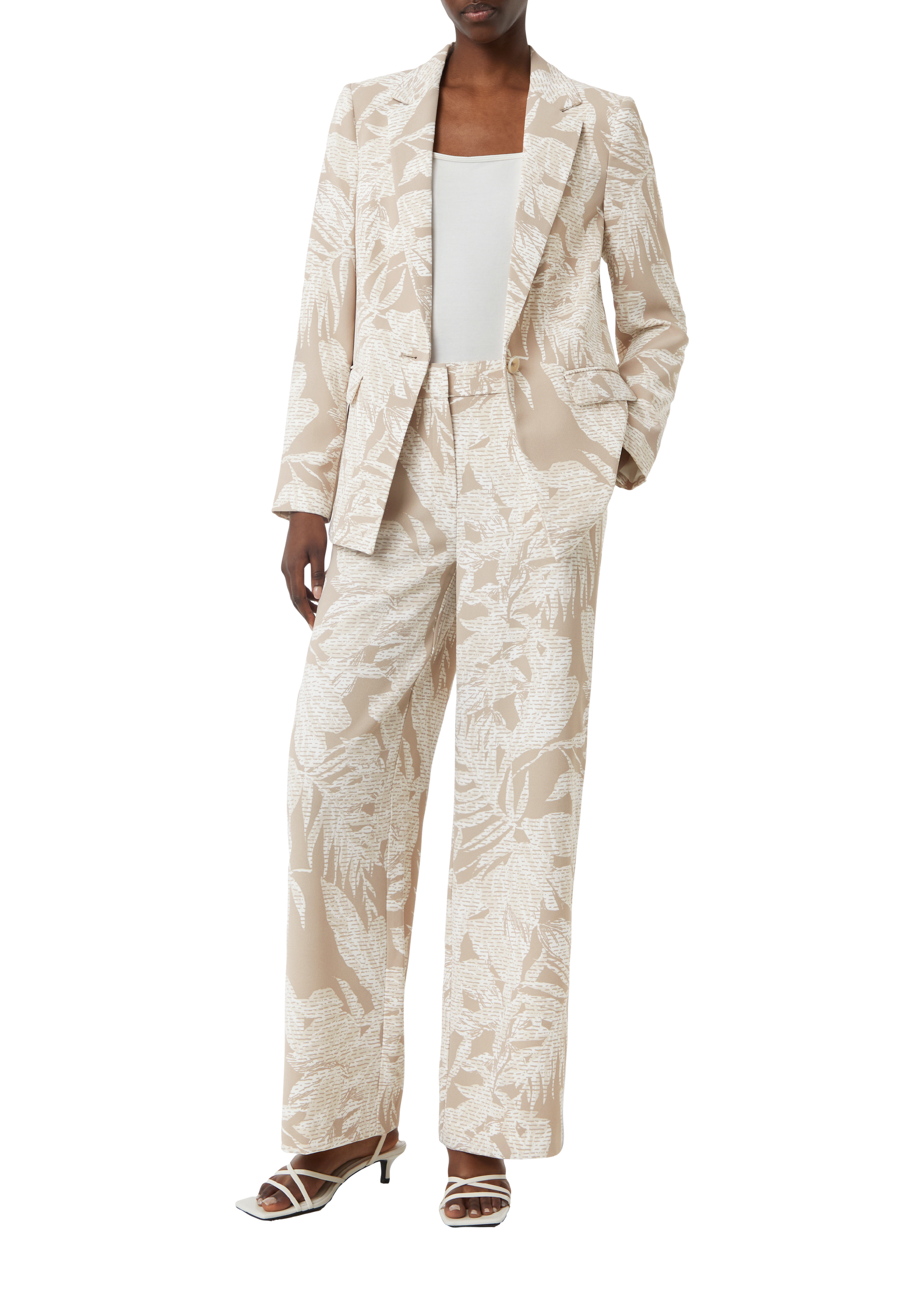 Thumbnail - Indoor-Blazer