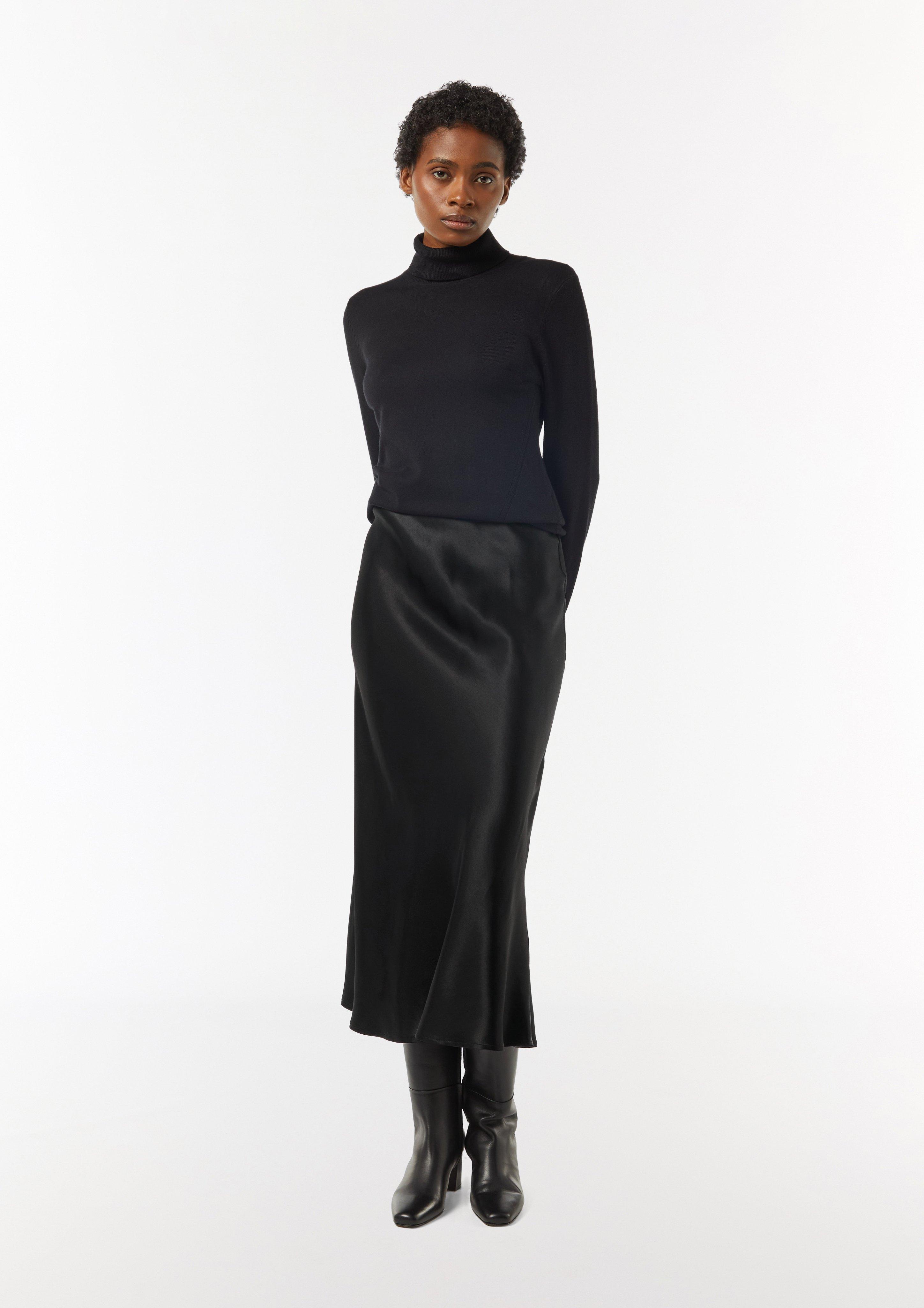 Jacquard midi skirt with a slit - black | Comma Jacquard midi skirt with a slit - black | Comma