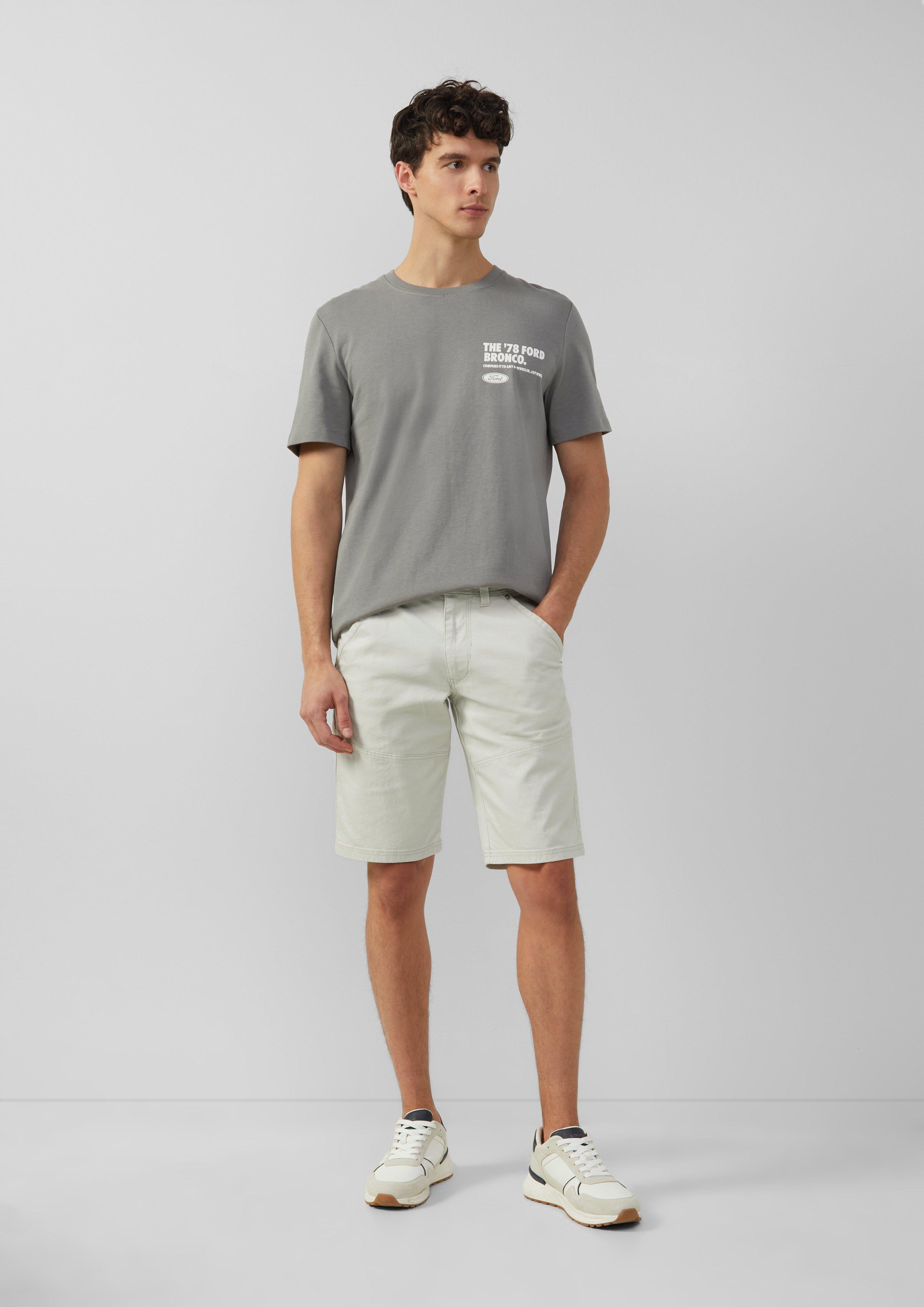 Bermuda in 0330 & 8483