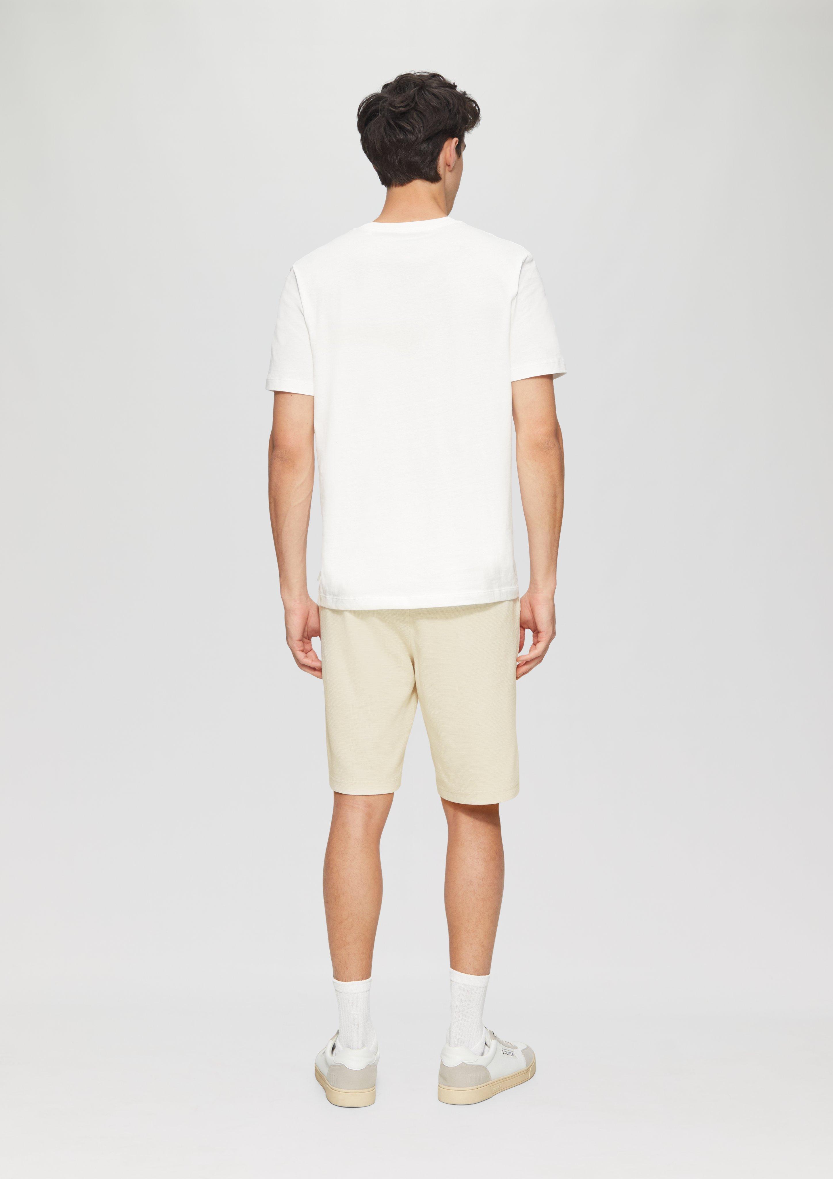 Bermude in 0330 & 5852