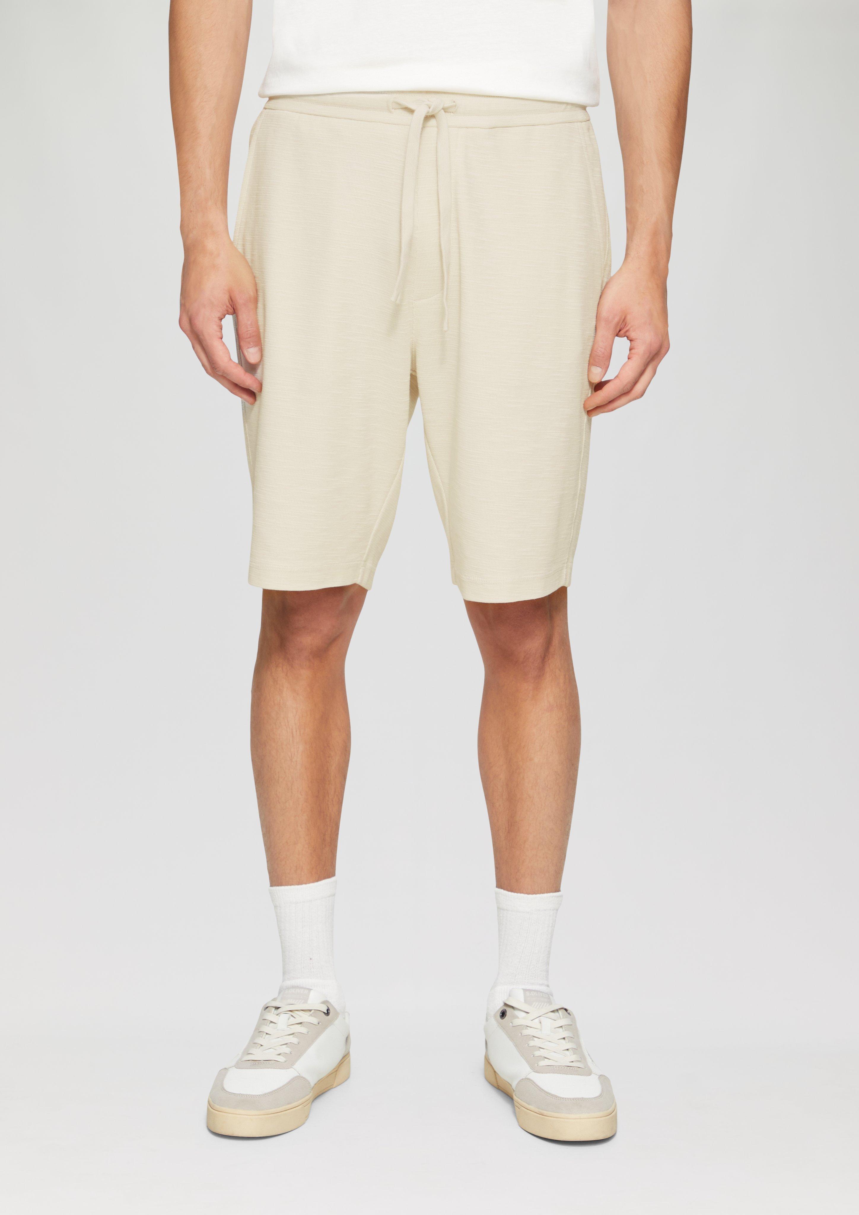 Bermude in 0330 & 5852