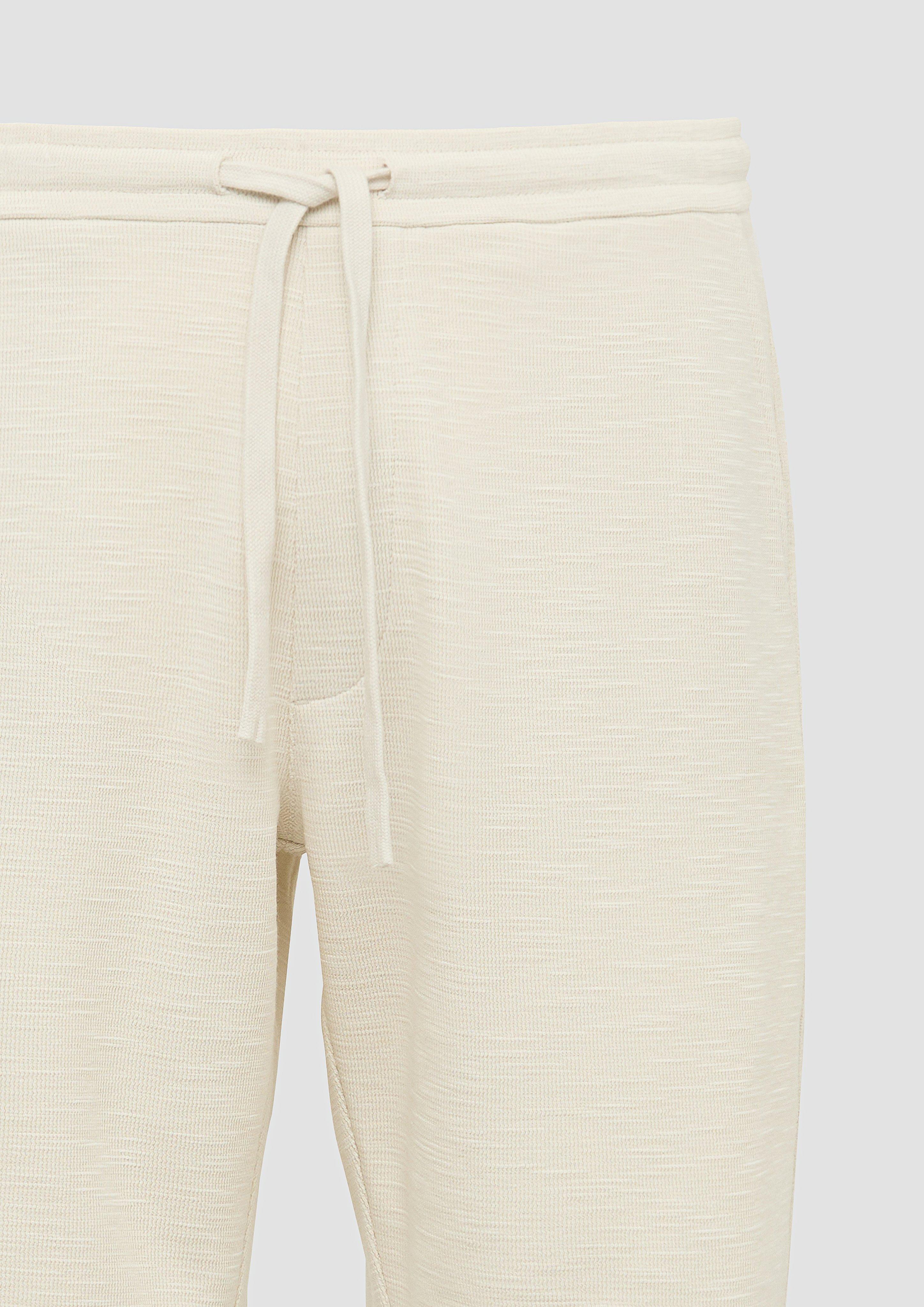 Bermude in 0330 & 5852