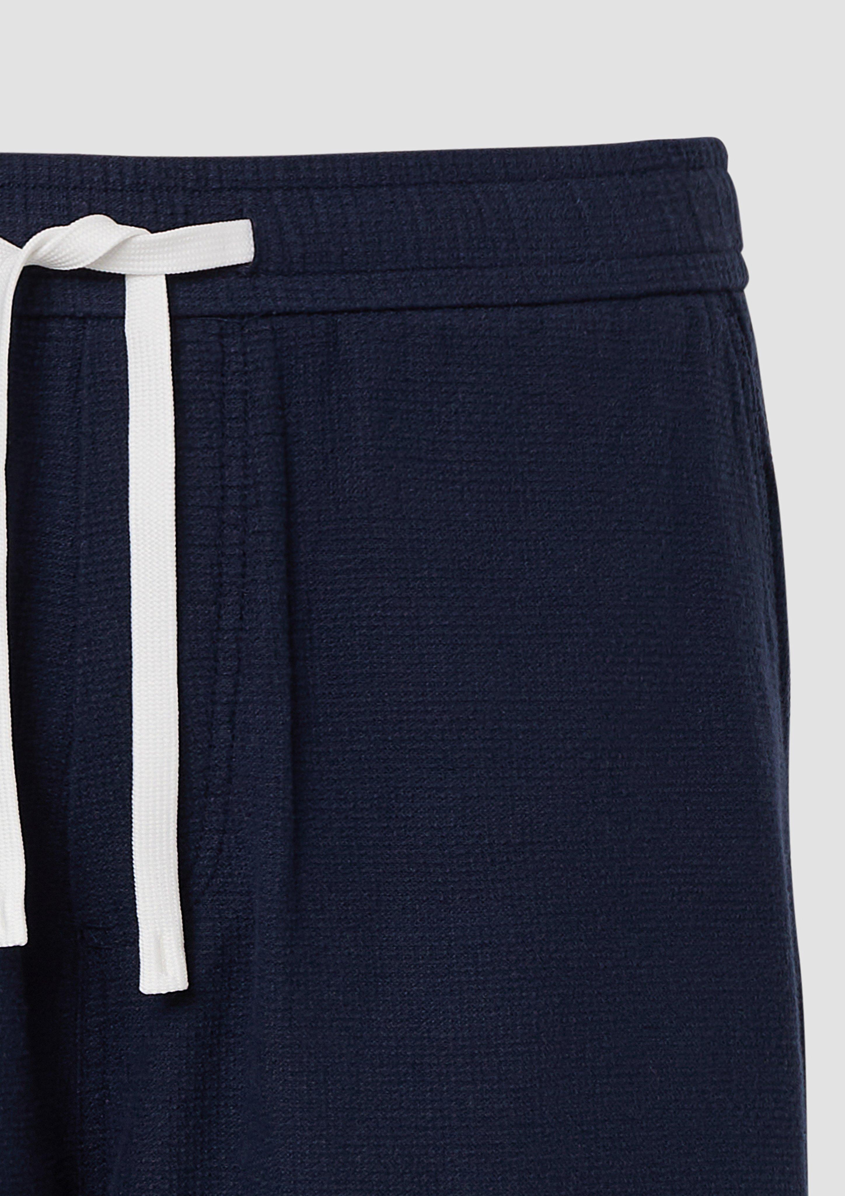 Bermuda in 5852, 84G5, 8483 & 58G2