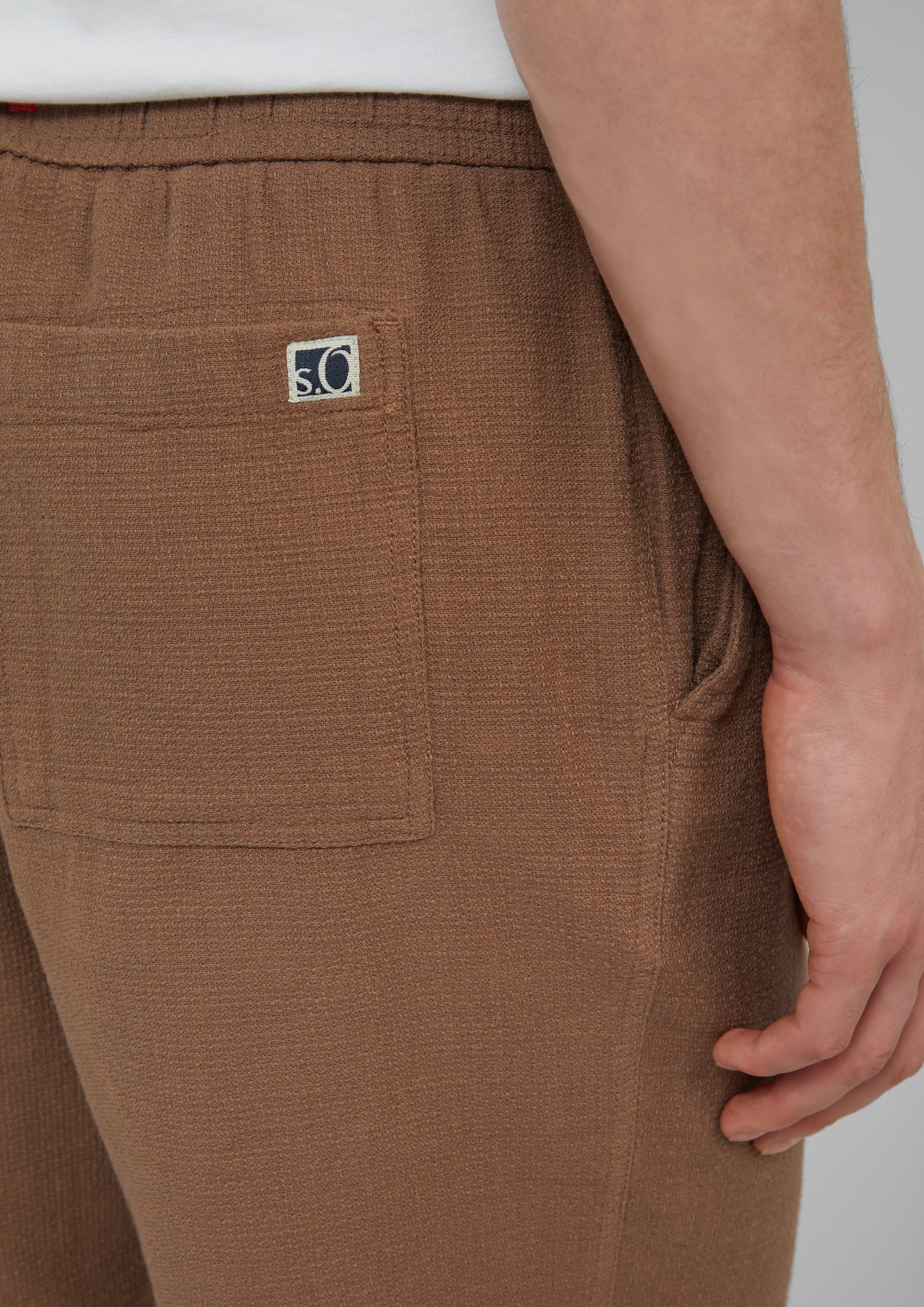 Bermuda in 8483, 5852, 84G5 & 58G2