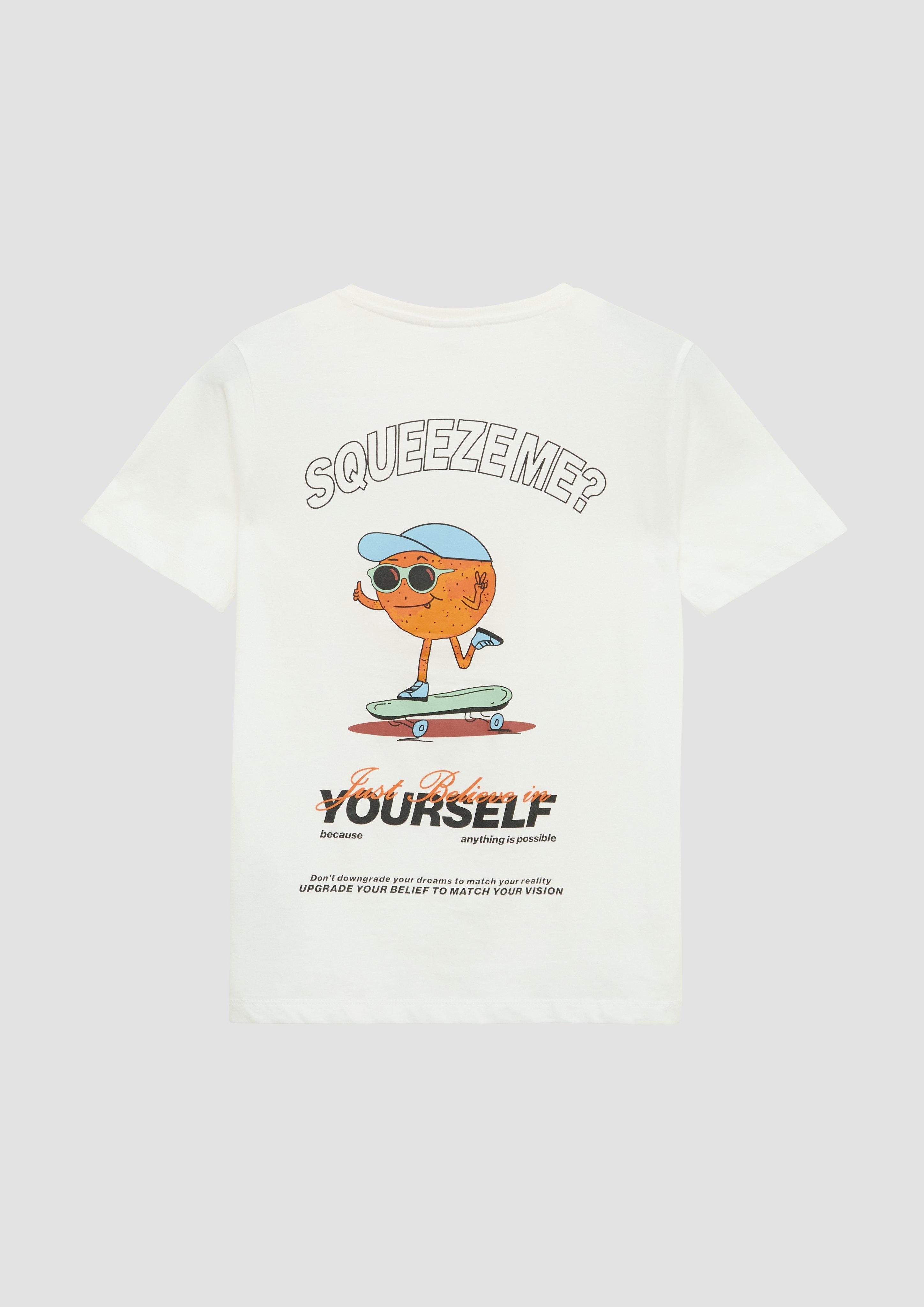 T-Shirt in 0100, 5312, 7220 & 3847