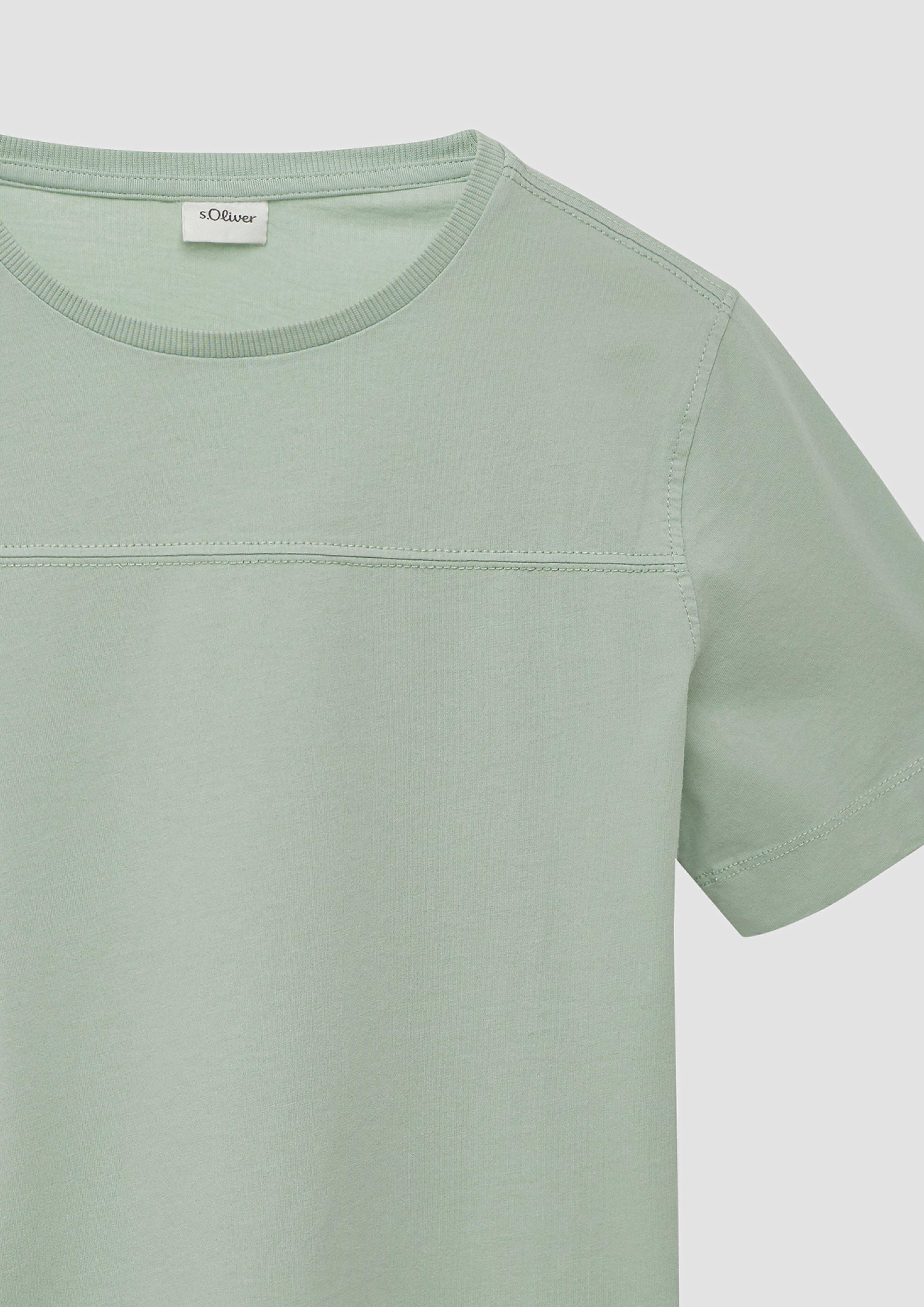 T-shirt in 7220, 5312 & 3847