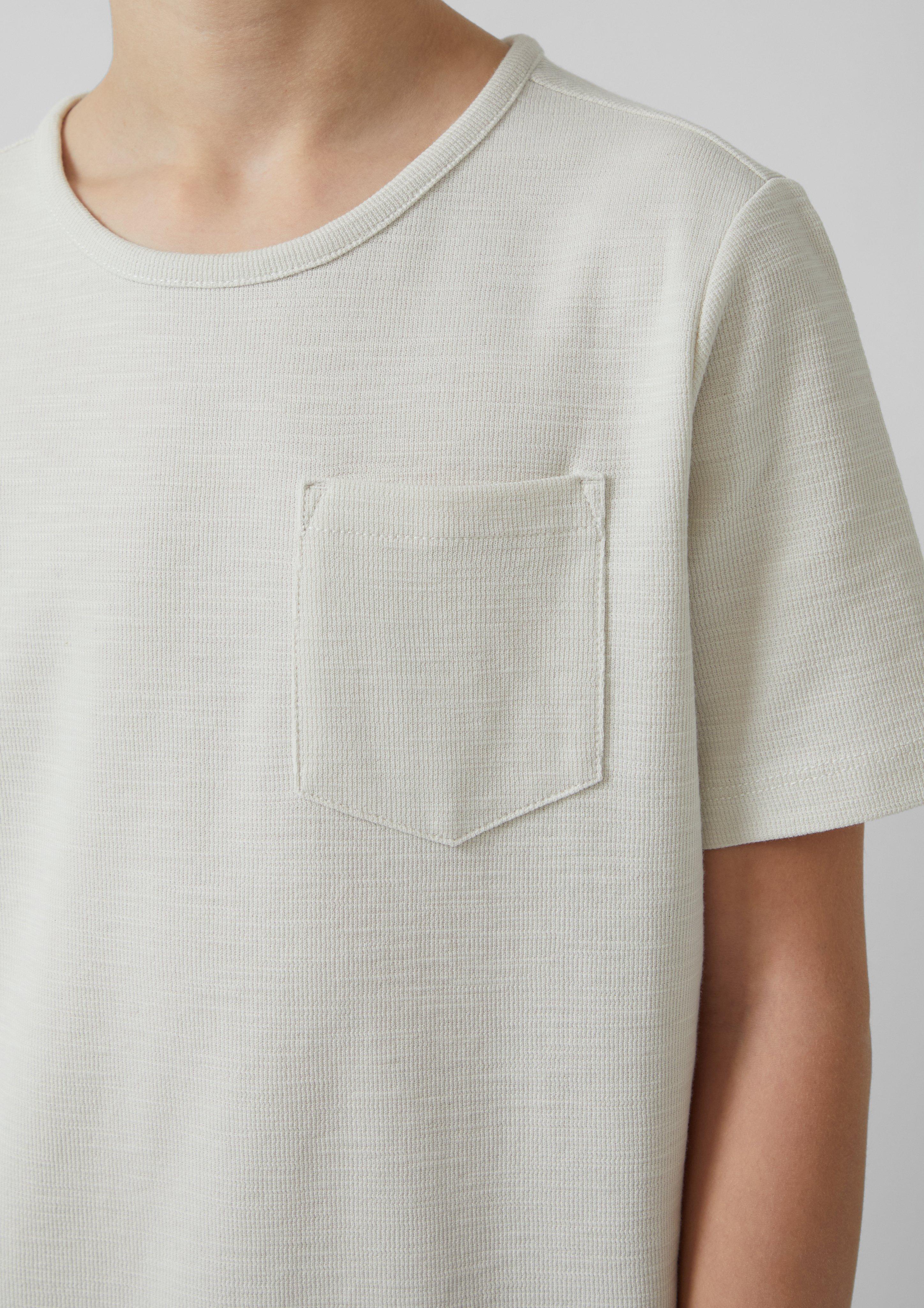 T-Shirt in 0330, 7220 & 5312