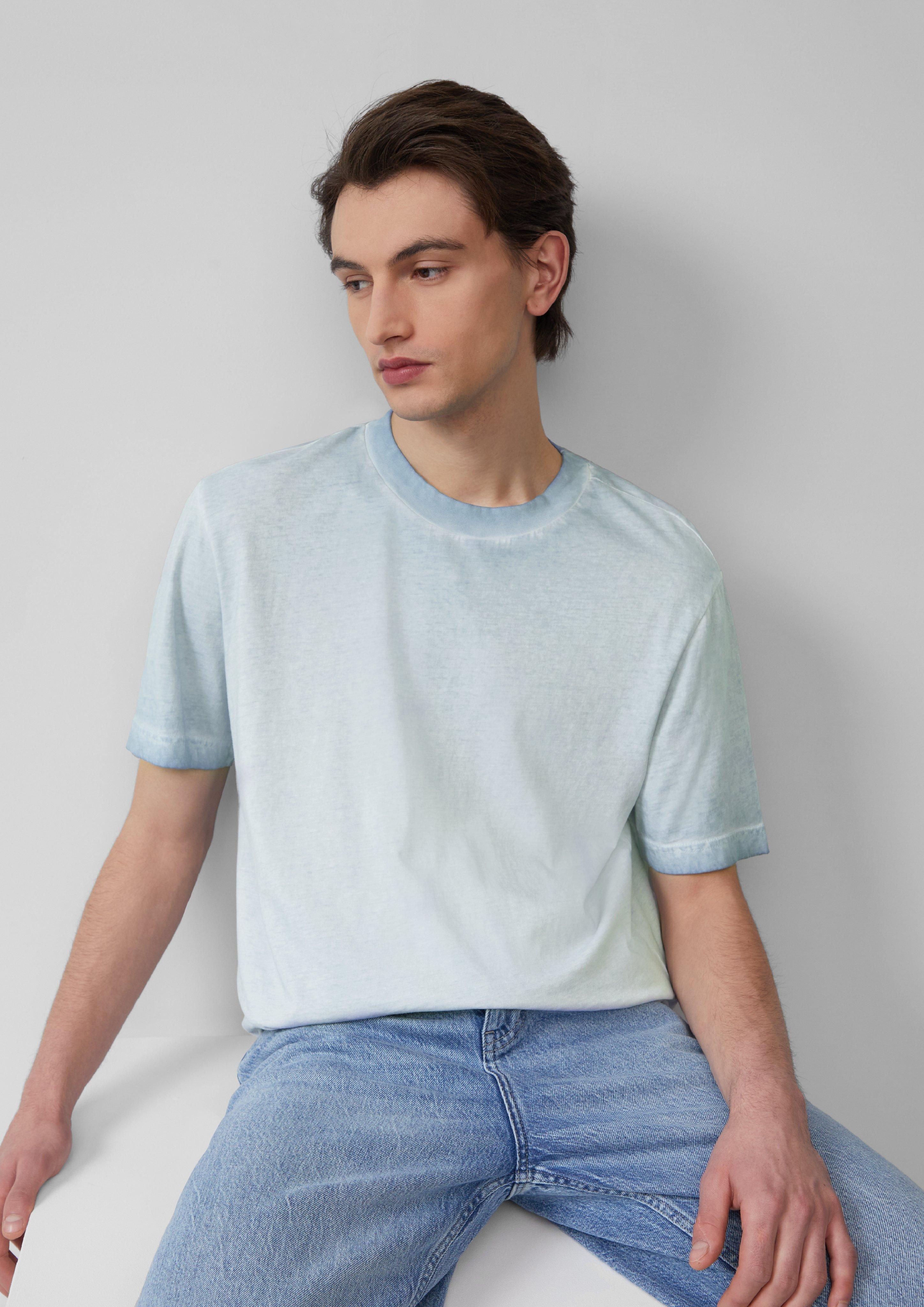 T-Shirt in 5320 & 7217