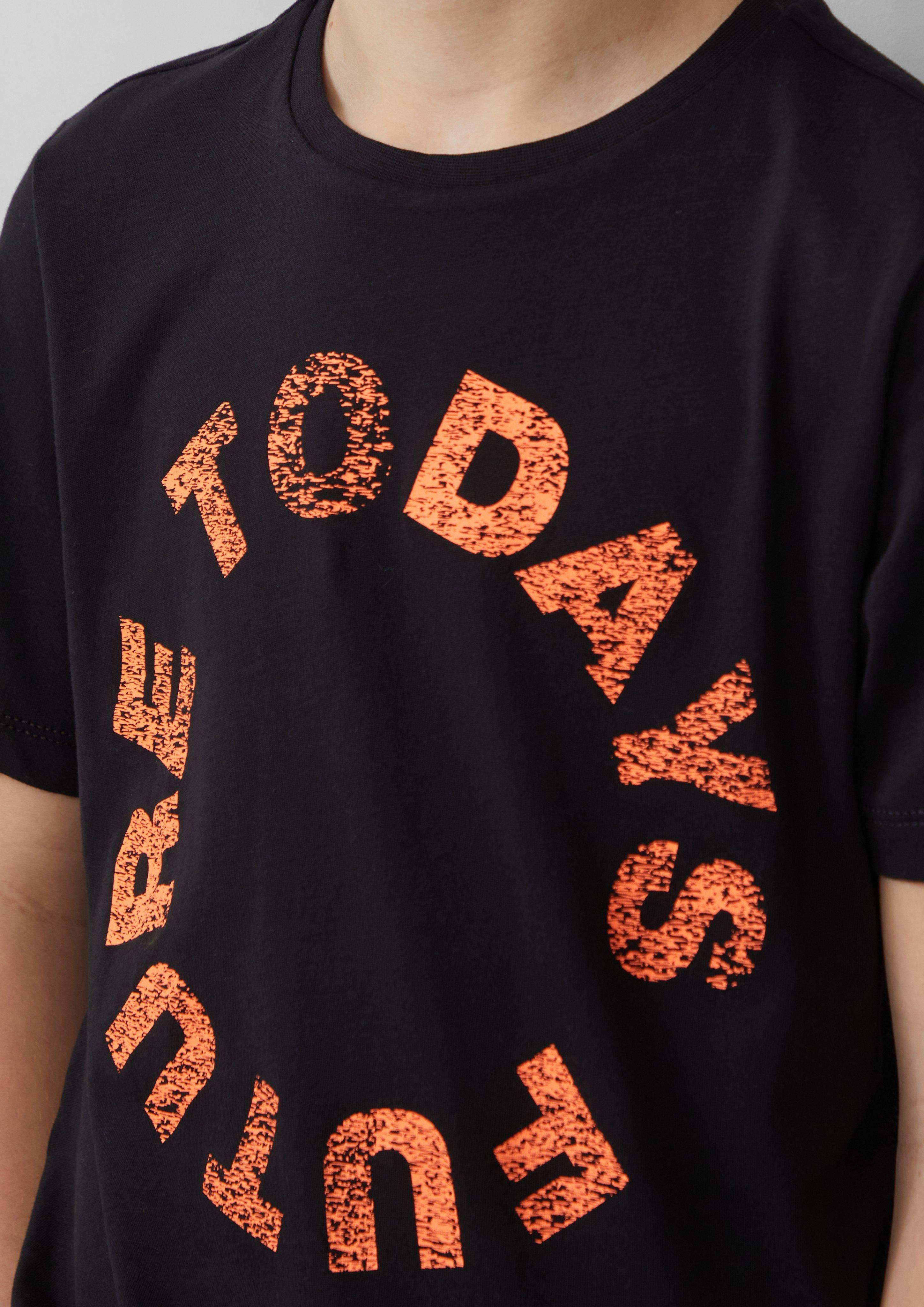 T-Shirt in 9999, 5588, 0100, 5312 & 7807