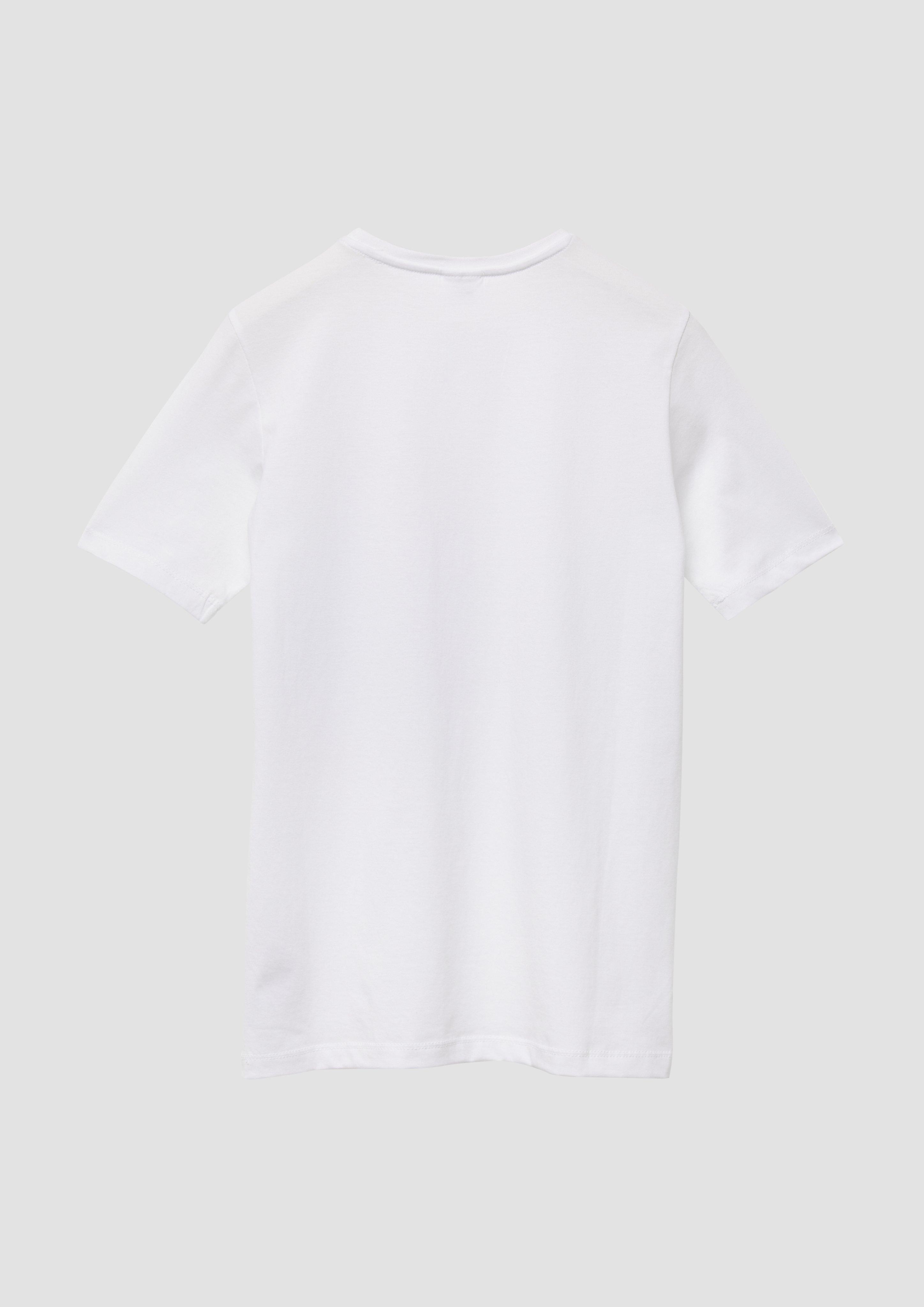 T-Shirt in 0100, 7807, 5312, 9999 & 5588