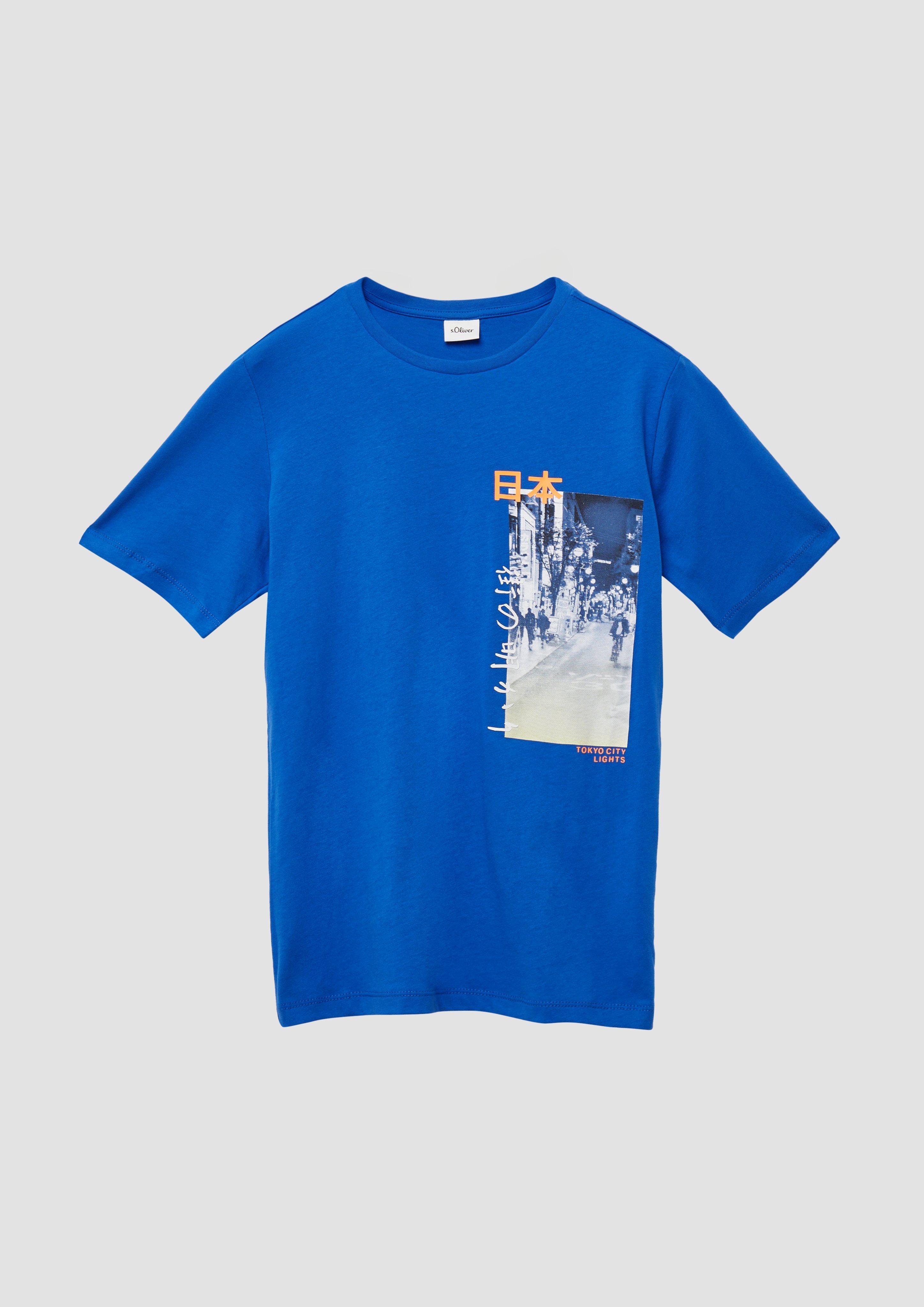 Thumbnail - T-Shirt