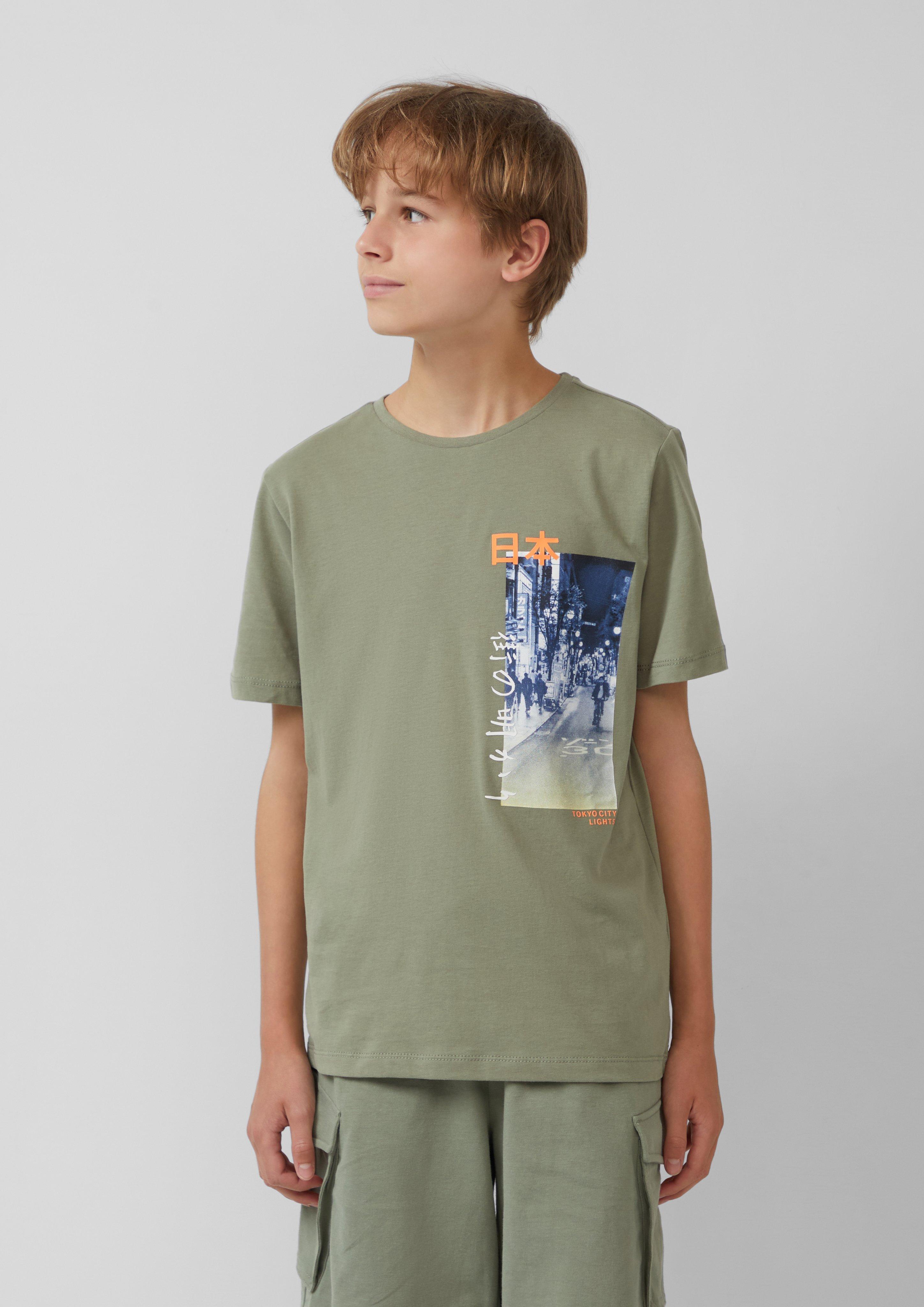 T-shirt in 7807, 5312, 9999, 5588 & 0100