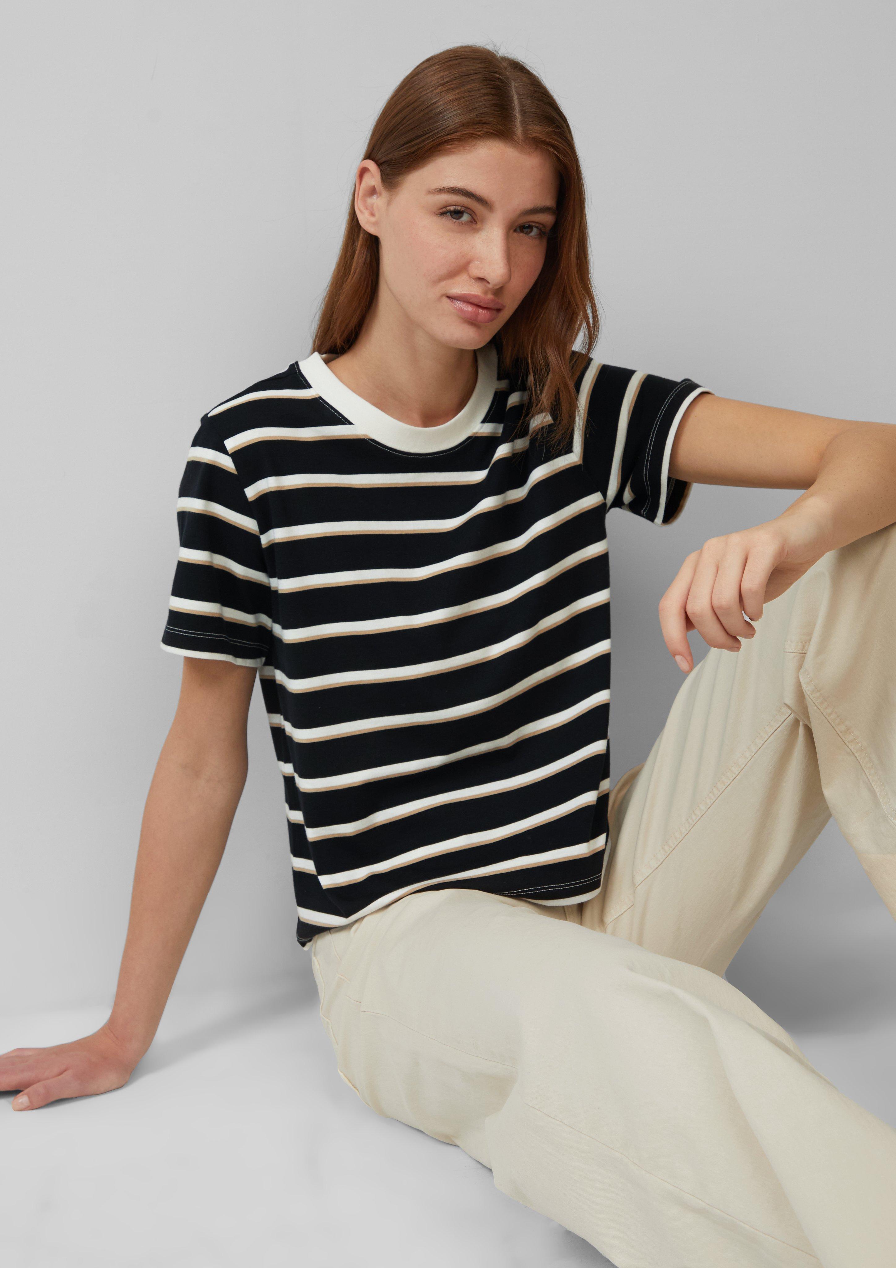 T-Shirt in 99G2, 02G2, 50G2 & 30G2