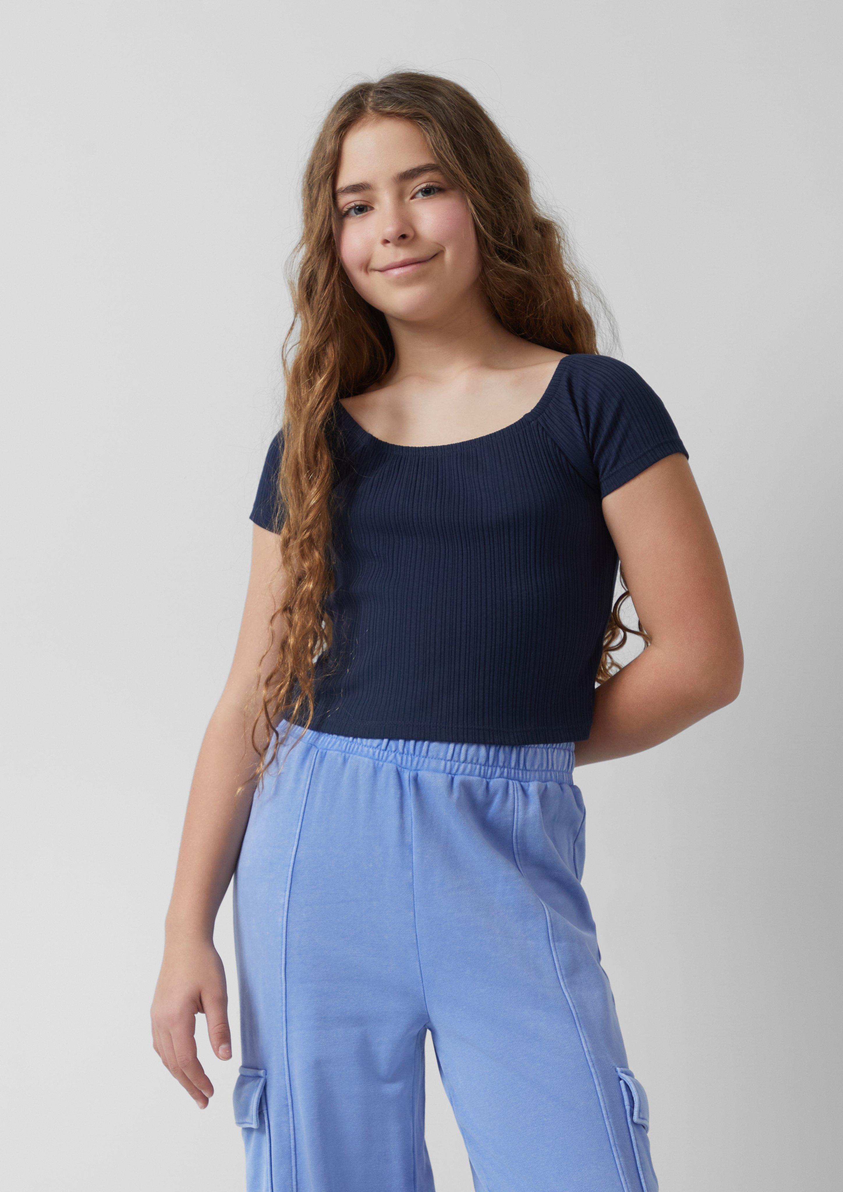 T-shirt in 5952 & 4719