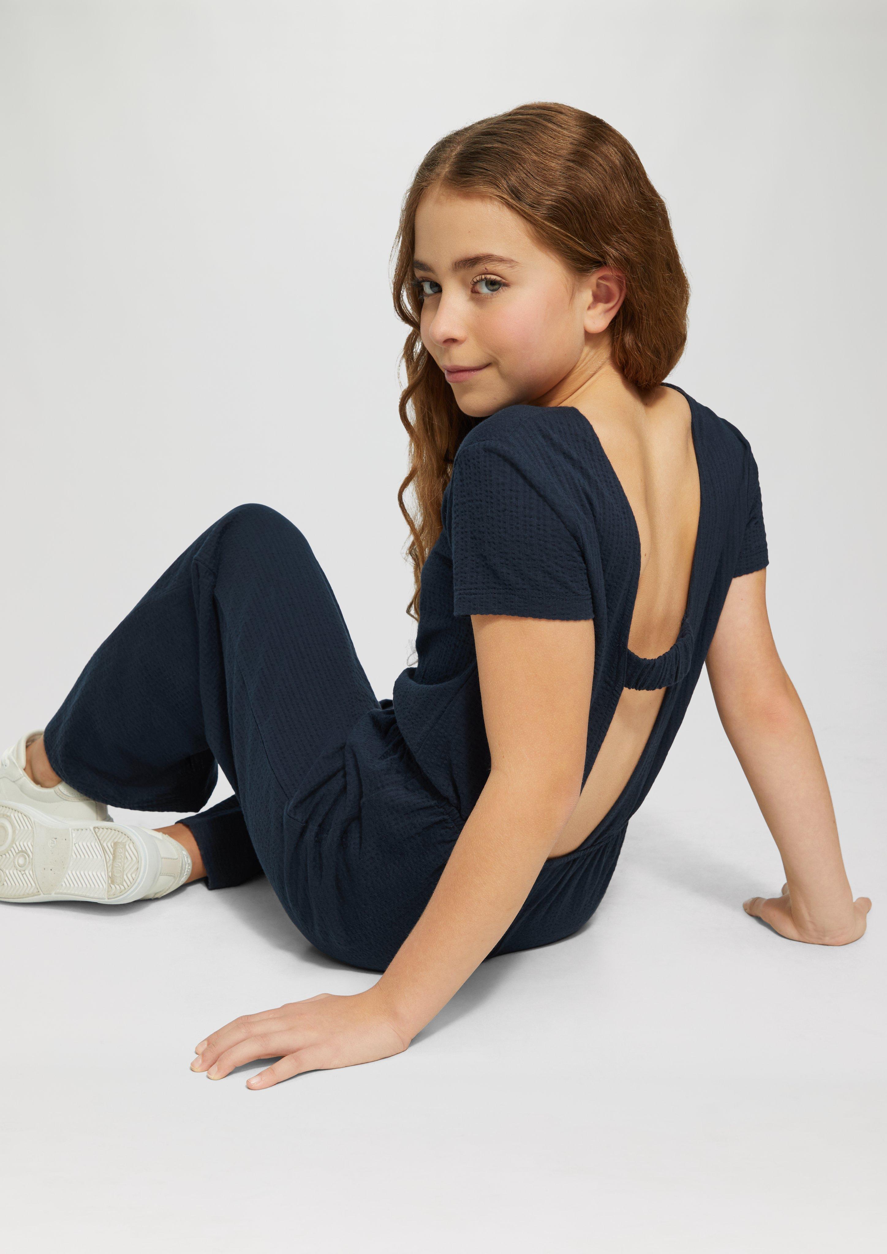 Oprijeta obleka in 5952