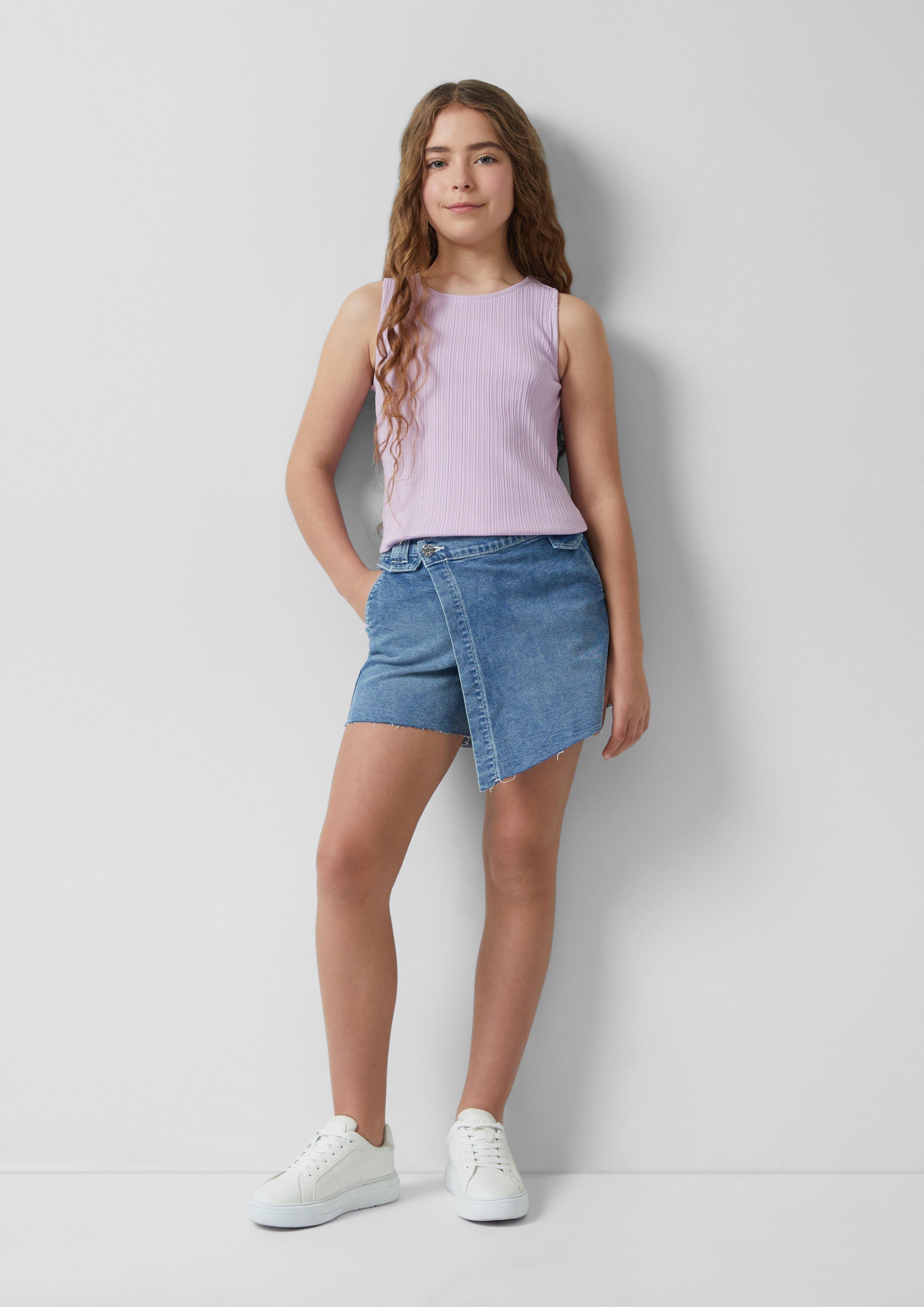 T-shirt in 4222, 5952 & 06A1