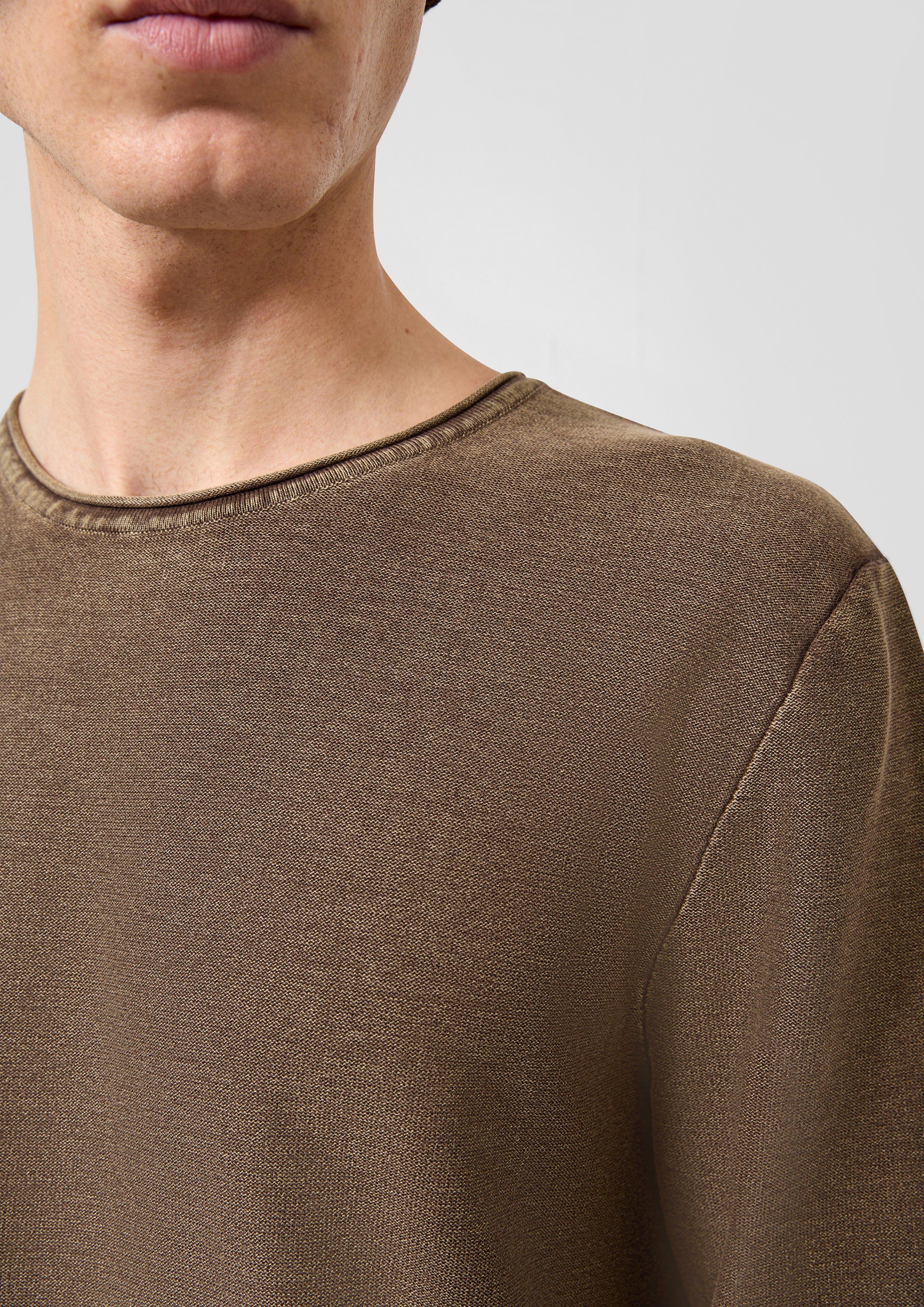 Men Garment-washed knitted jumper with a rolled edge in brown by QS