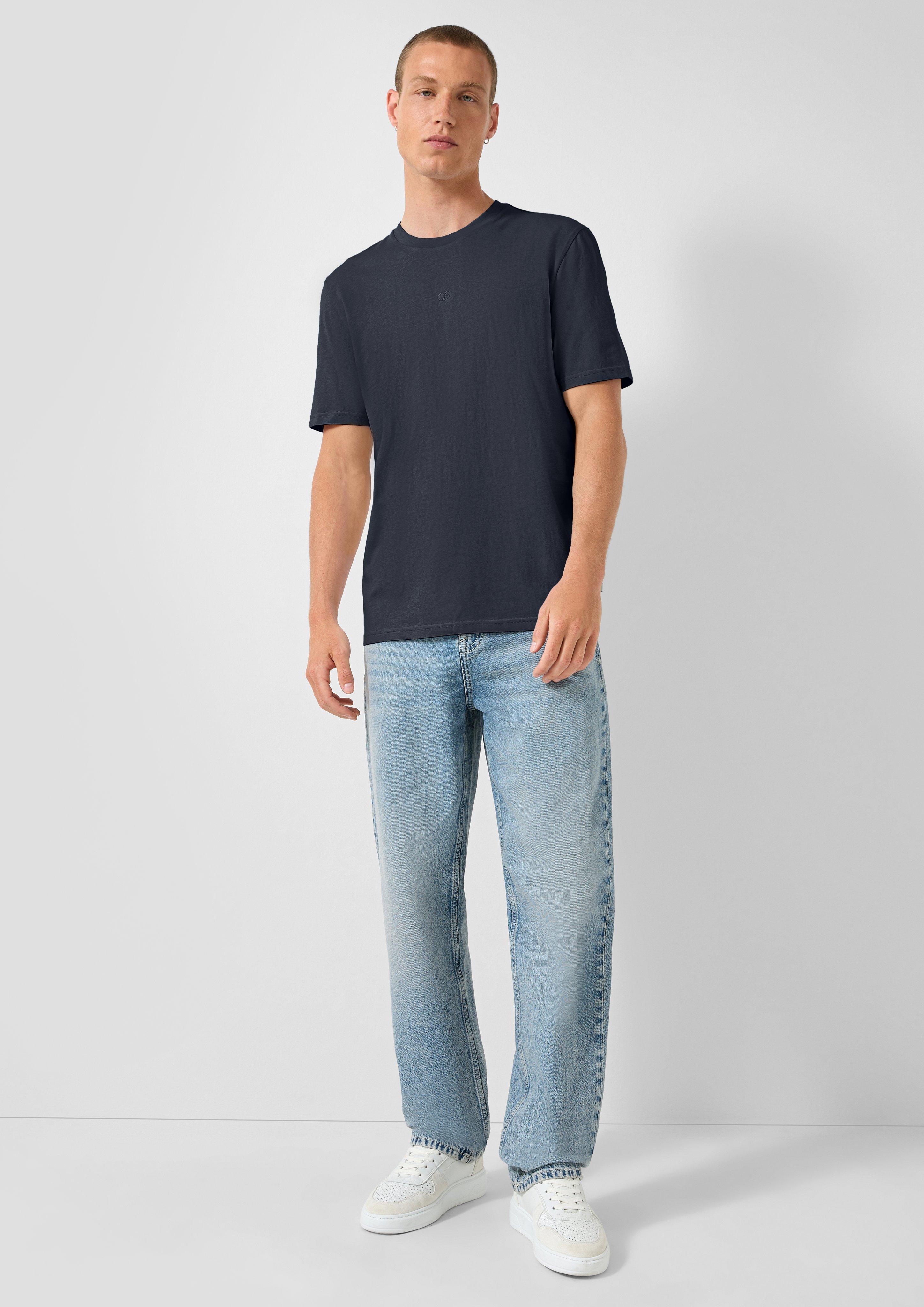 T-Shirt in 5884, 0100, 9999, 7238, 9413 & 5007