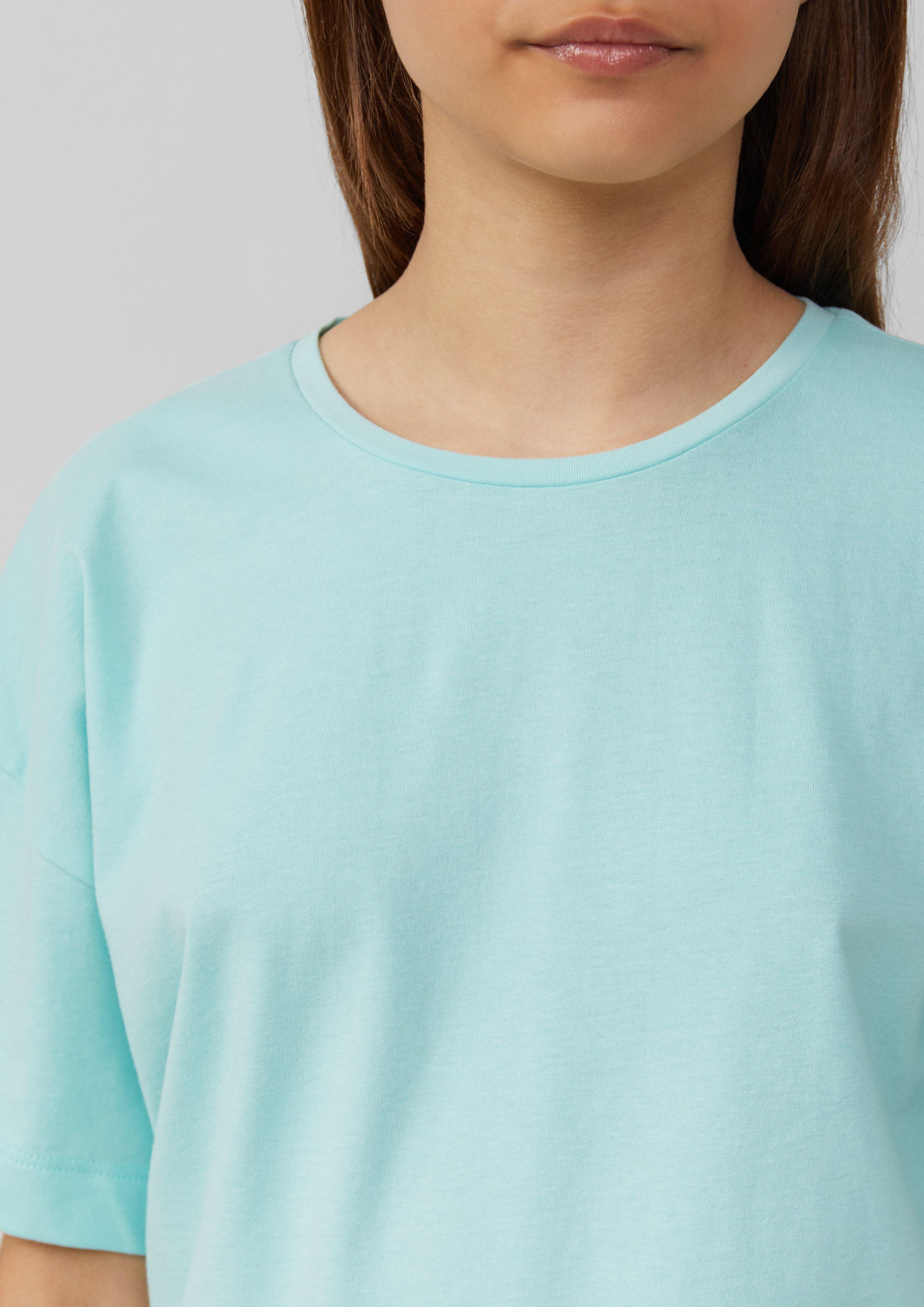 T-shirt in 6115, 0068, 4719 & 0100