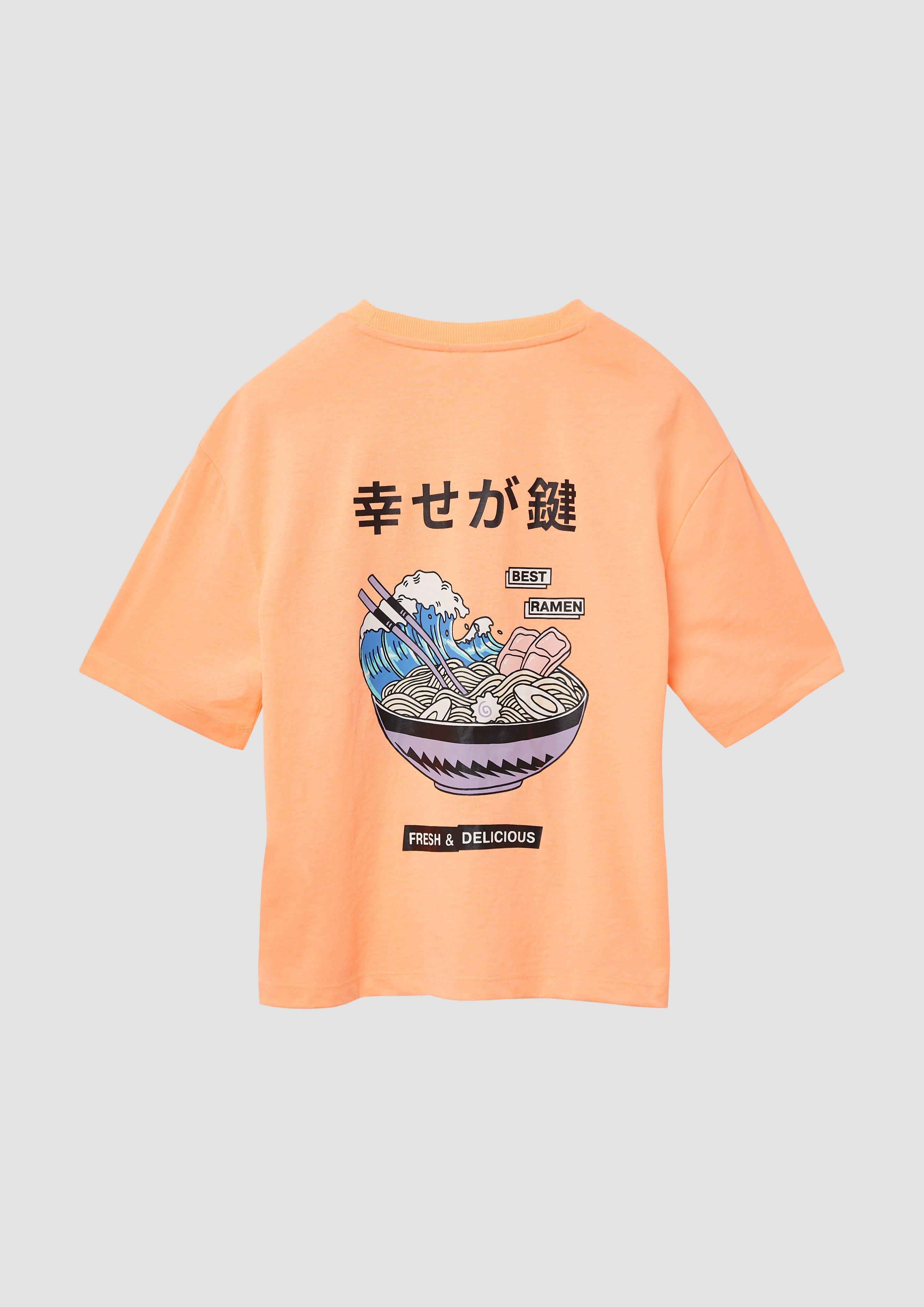 T-shirt in 0068, 6115 & 4719