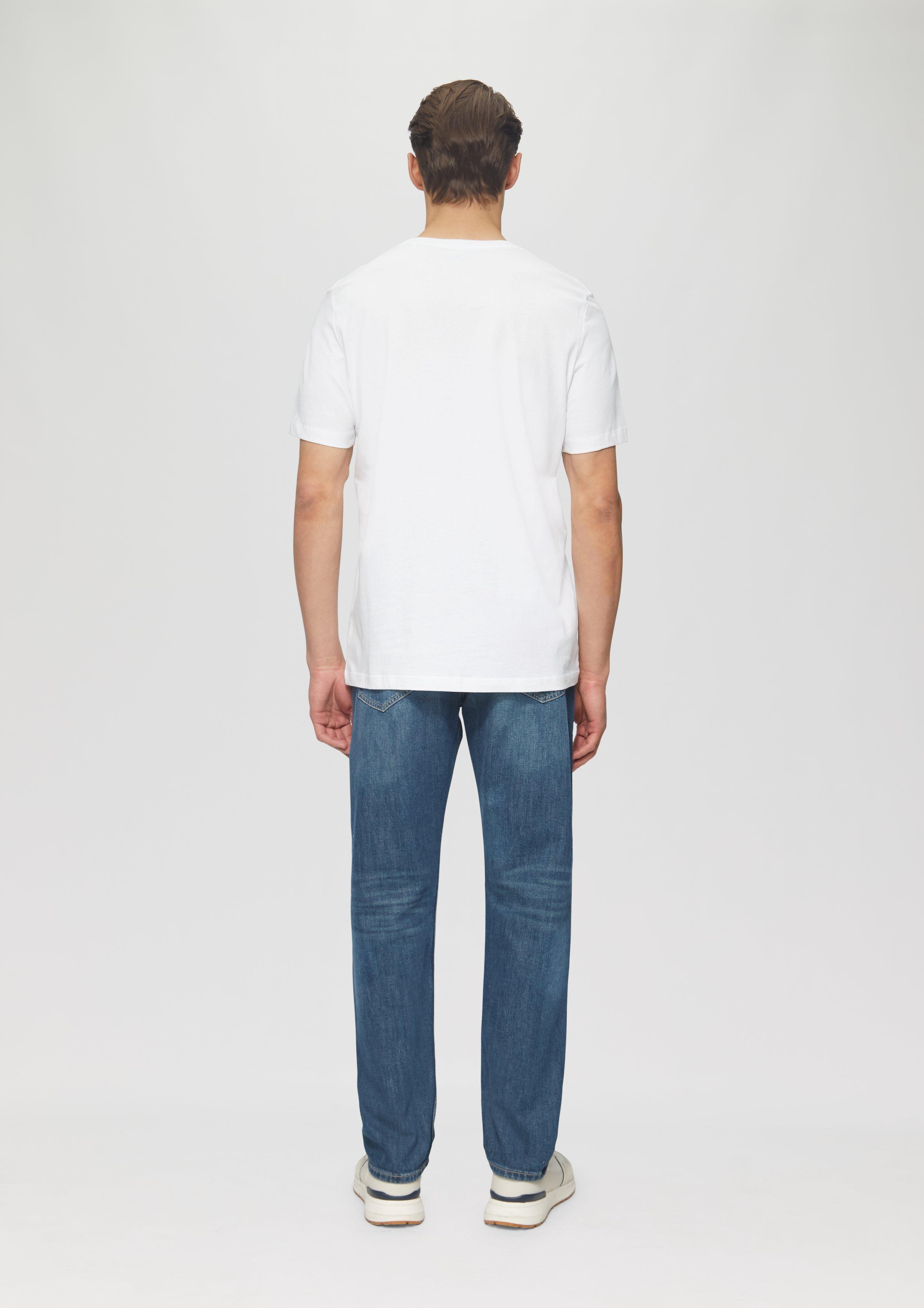 T-Shirt in 0100, 8483, 4291, 9999, 5852 & 5510