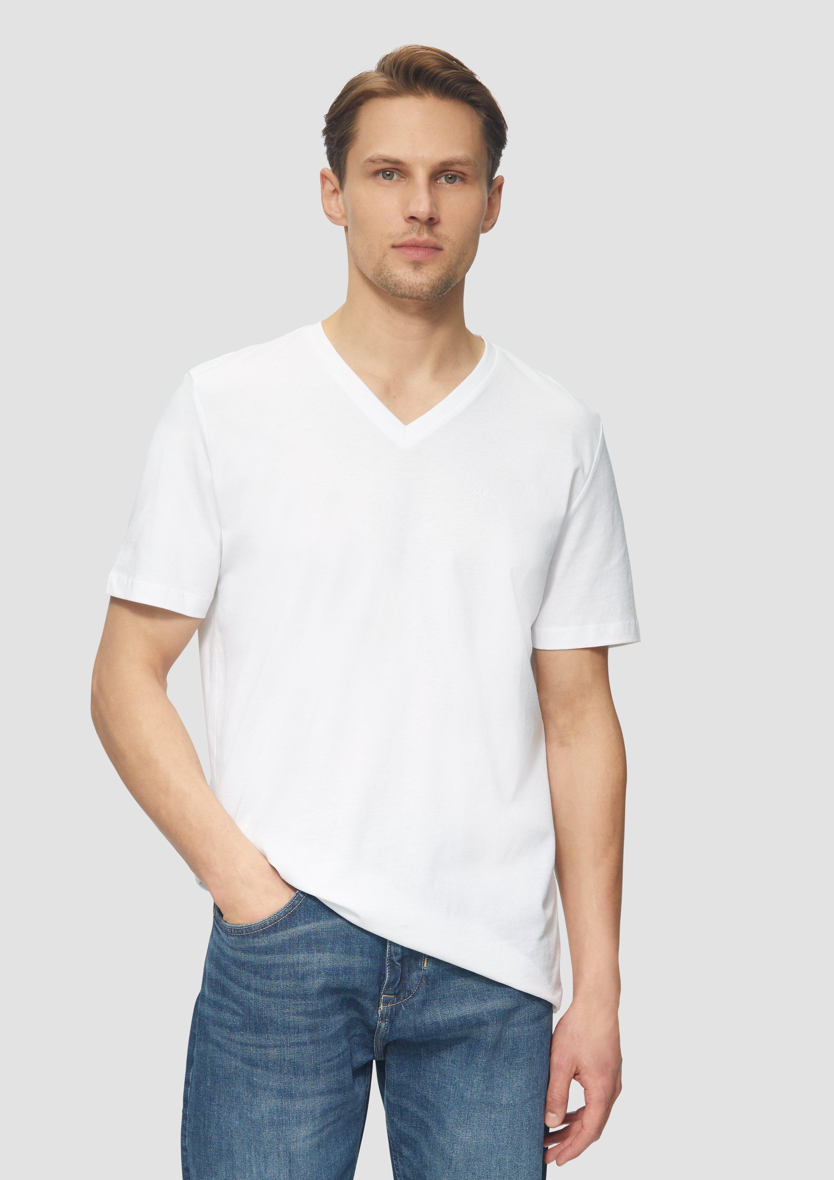 T-Shirt in 0100, 8483, 4291, 9999, 5852 & 5510