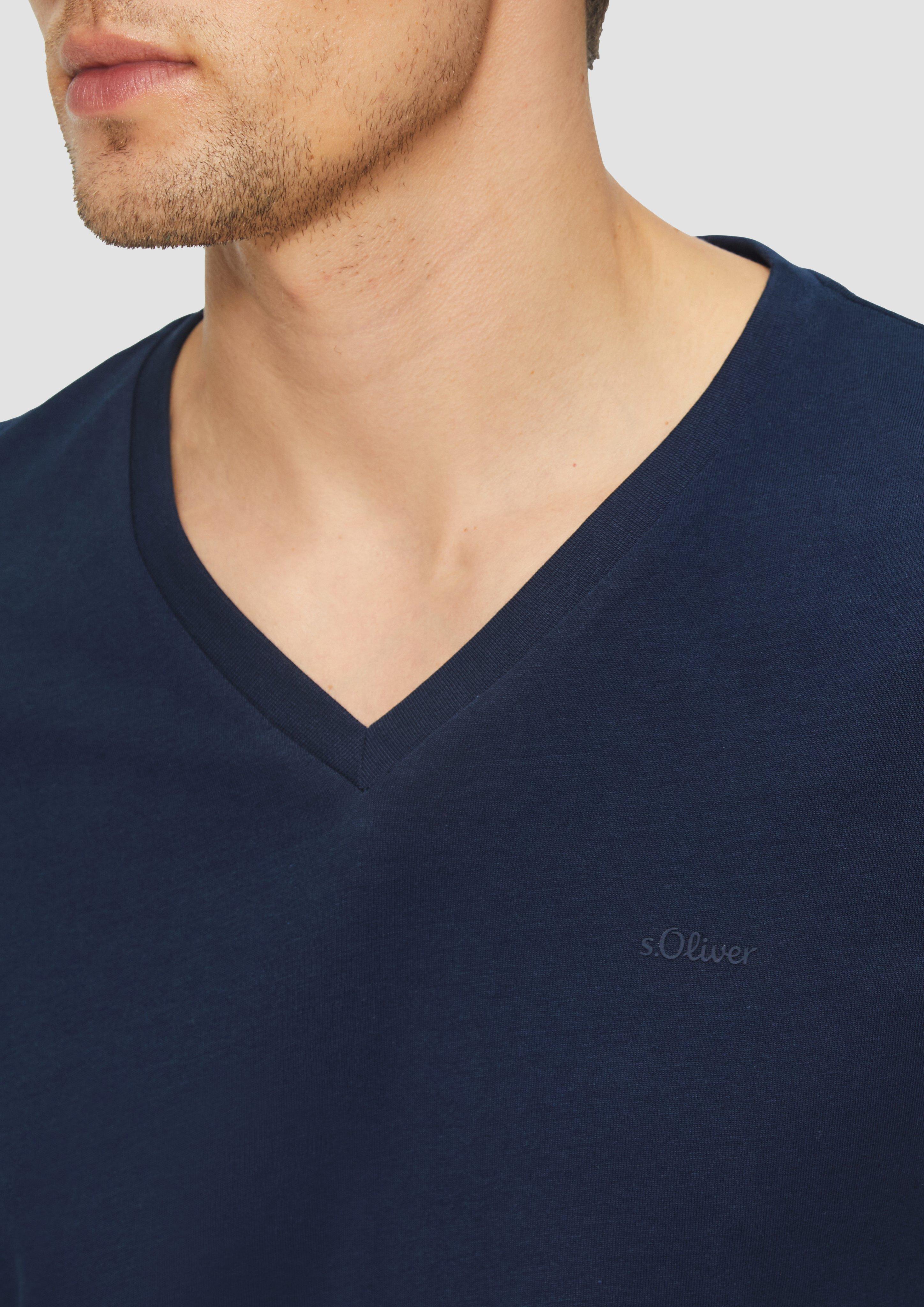 T-Shirt in 5852, 0100, 8483, 4291, 9999 & 5510