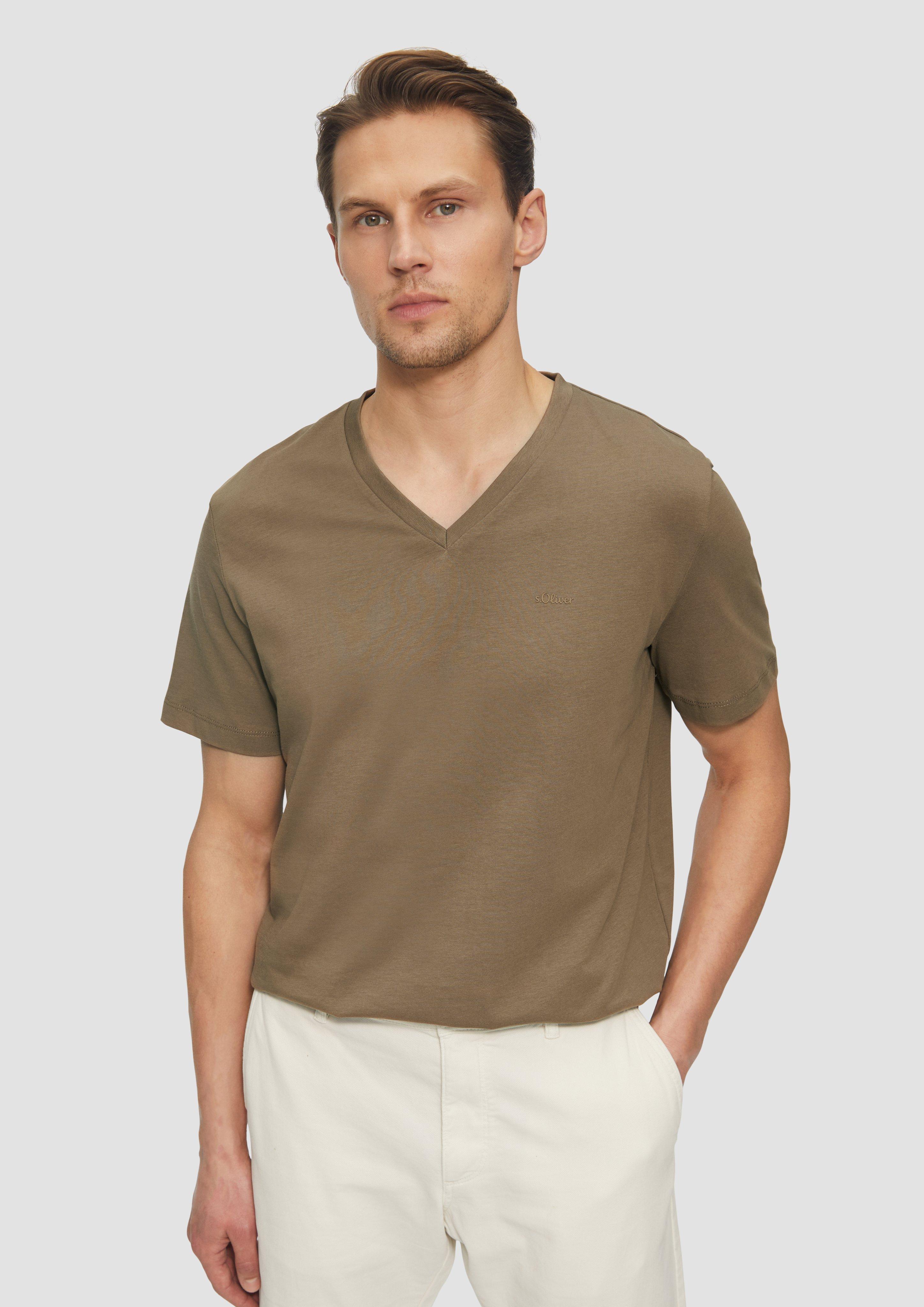 T-shirt in 8483, 0100, 4291, 9999, 5852 & 5510