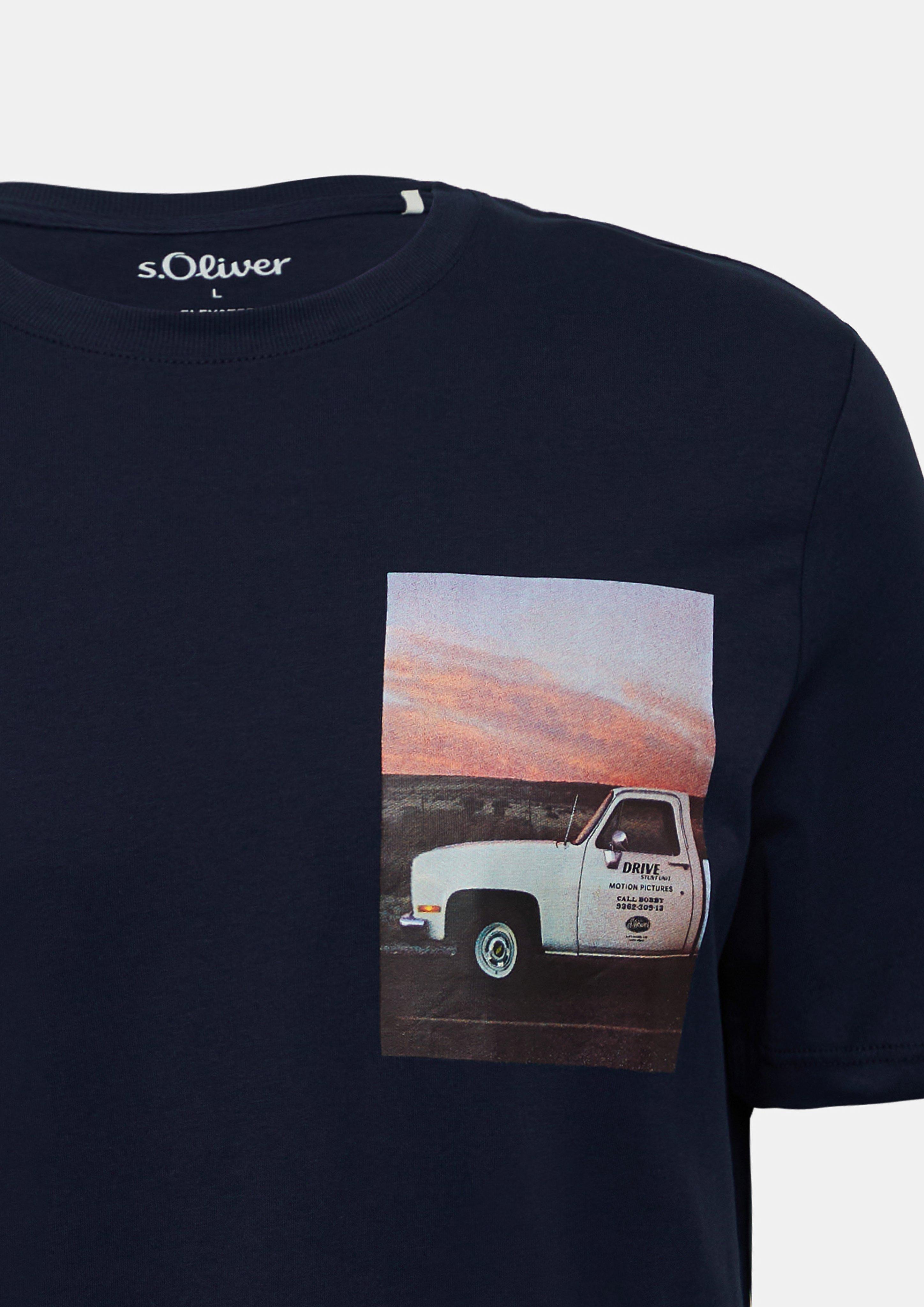 T-shirt in 58D2, 58D1, 01D1, 55D1, 01D2 & 84D1