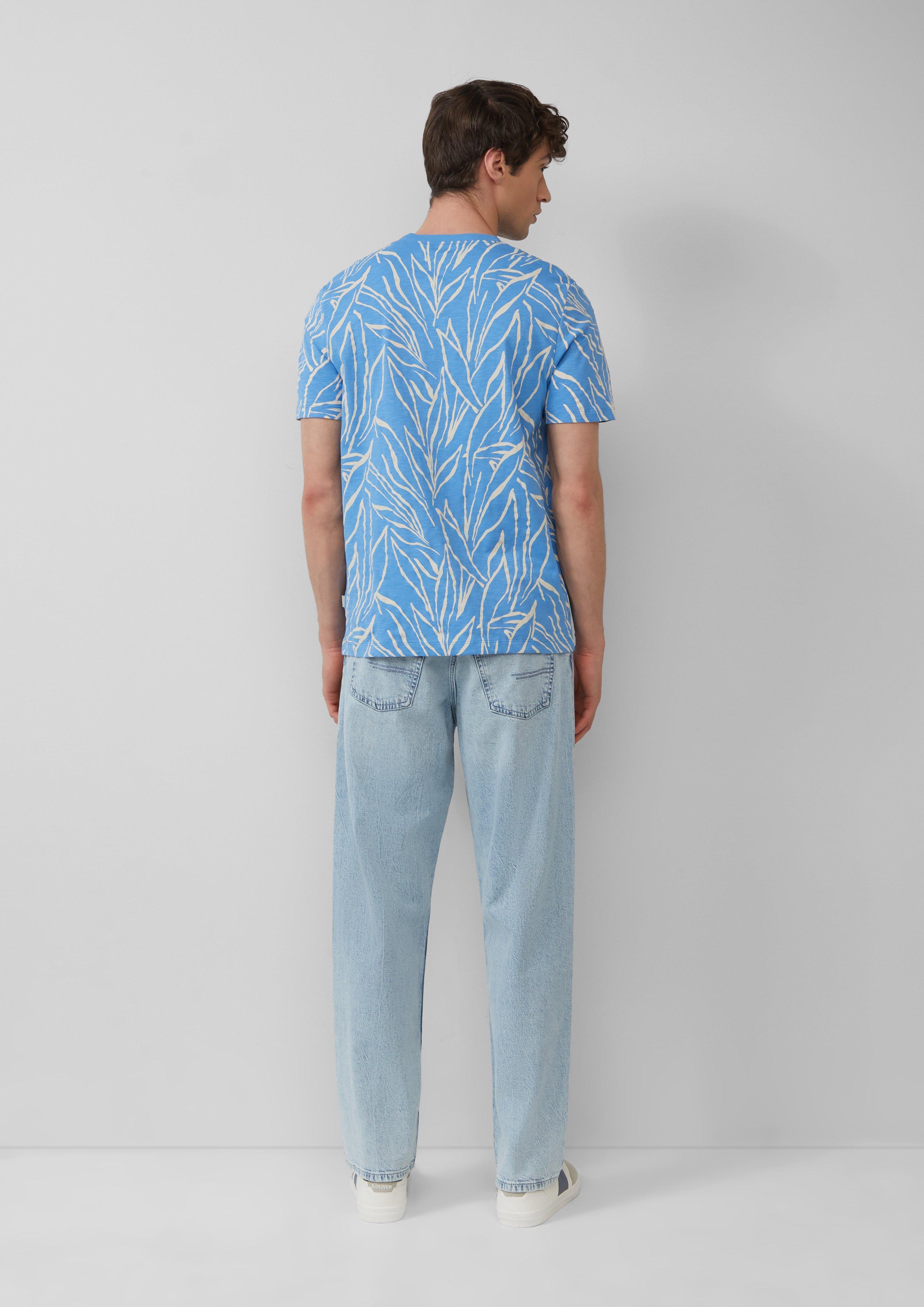 T-Shirt in 55A8, 58A8 & 01A8