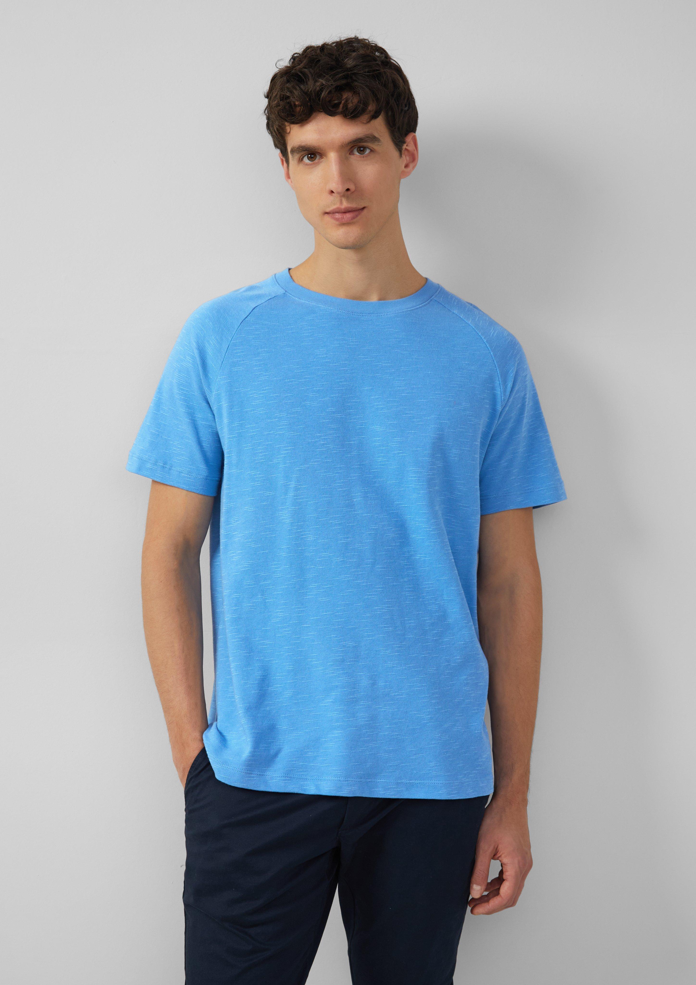 T-shirt in 5510, 4291, 8483, 0120, 5852 & 9467