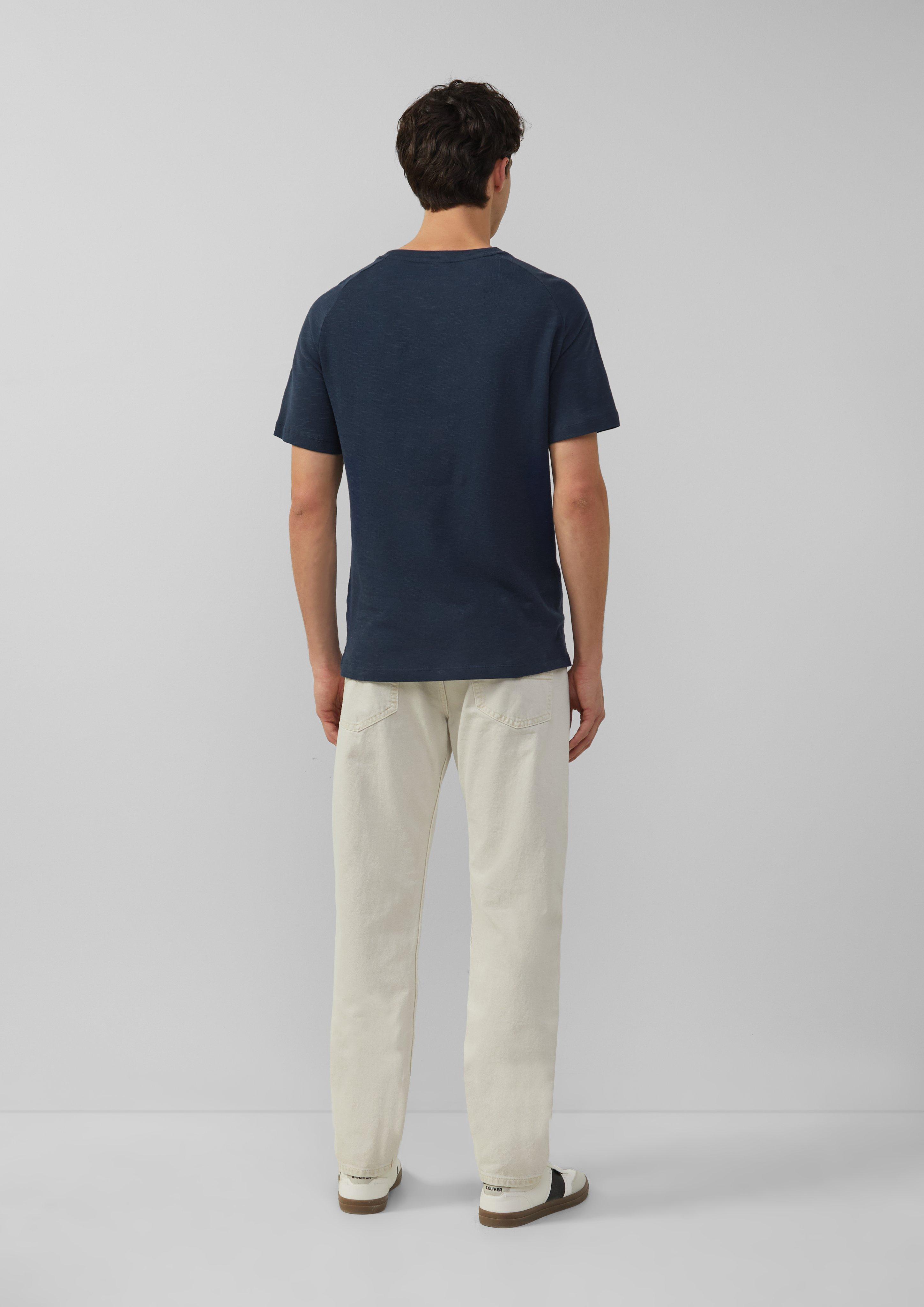 T-shirt in 5852, 4291, 8483, 0120, 5510 & 9467