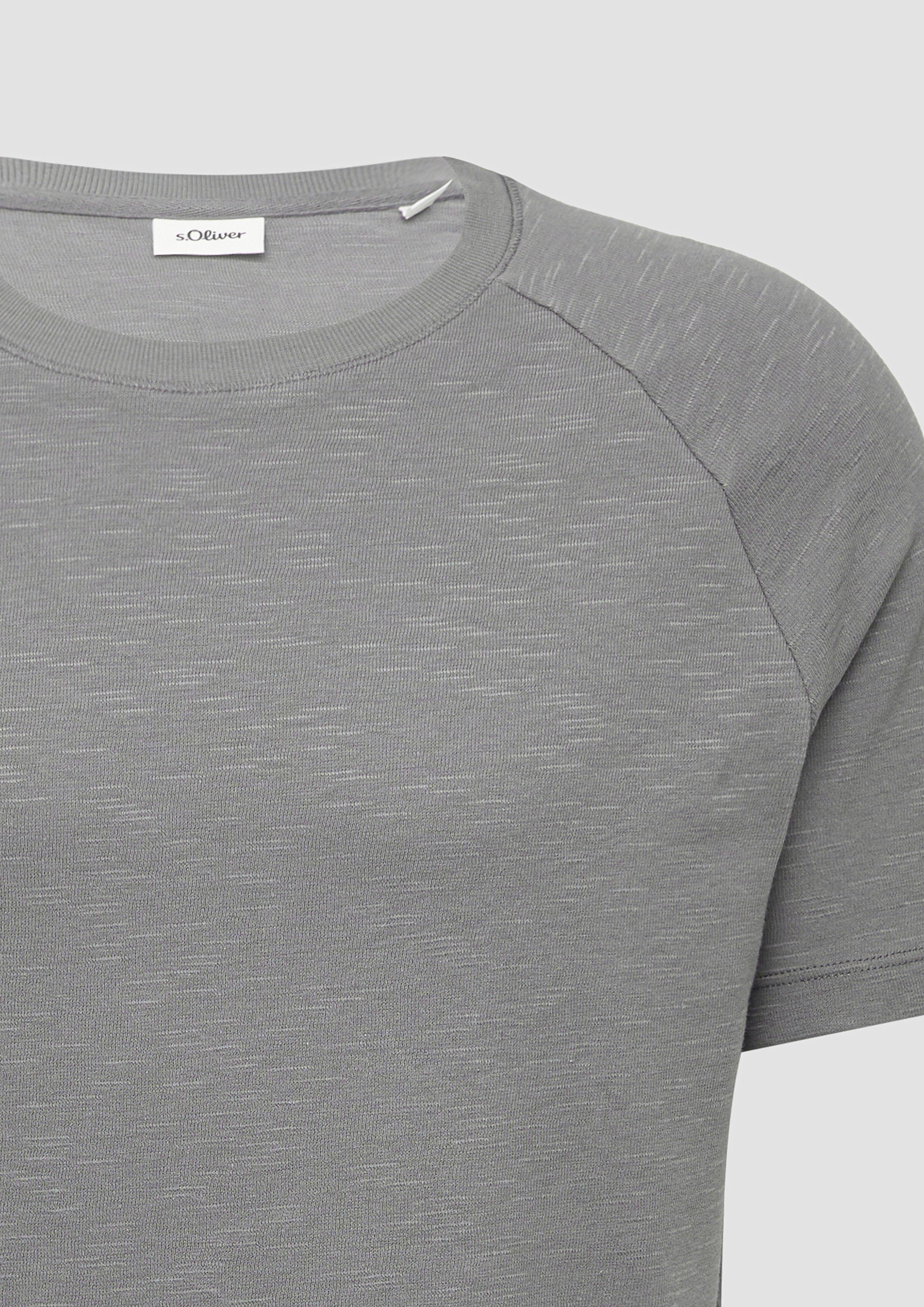 T-shirt in 9467, 4291, 8483, 0120, 5852 & 5510