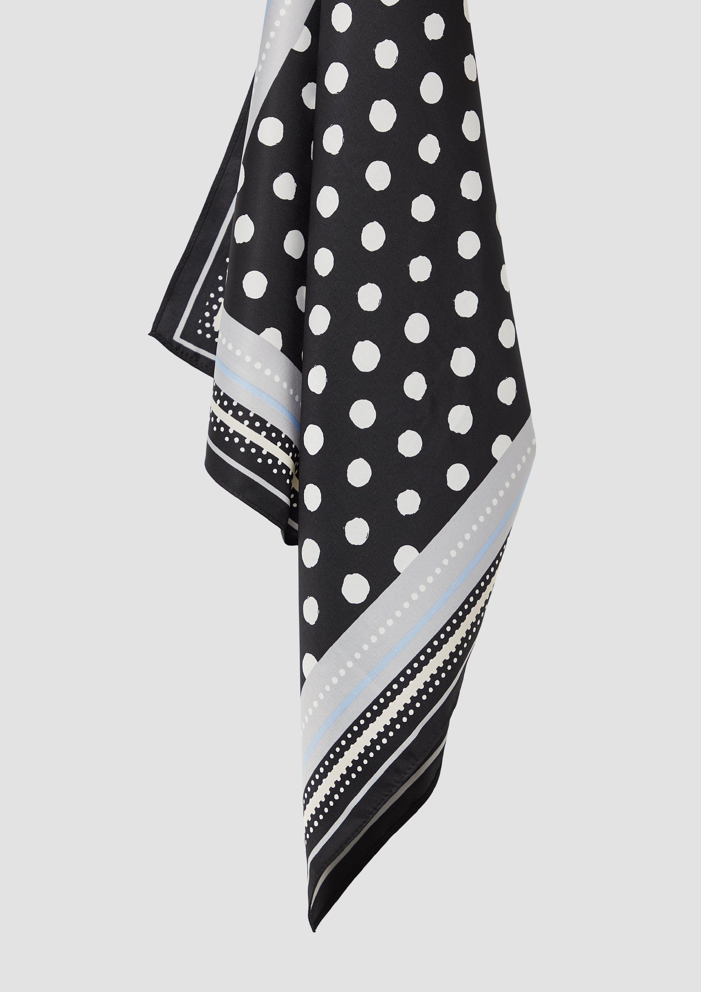 Châle in 99E7 & 02E7