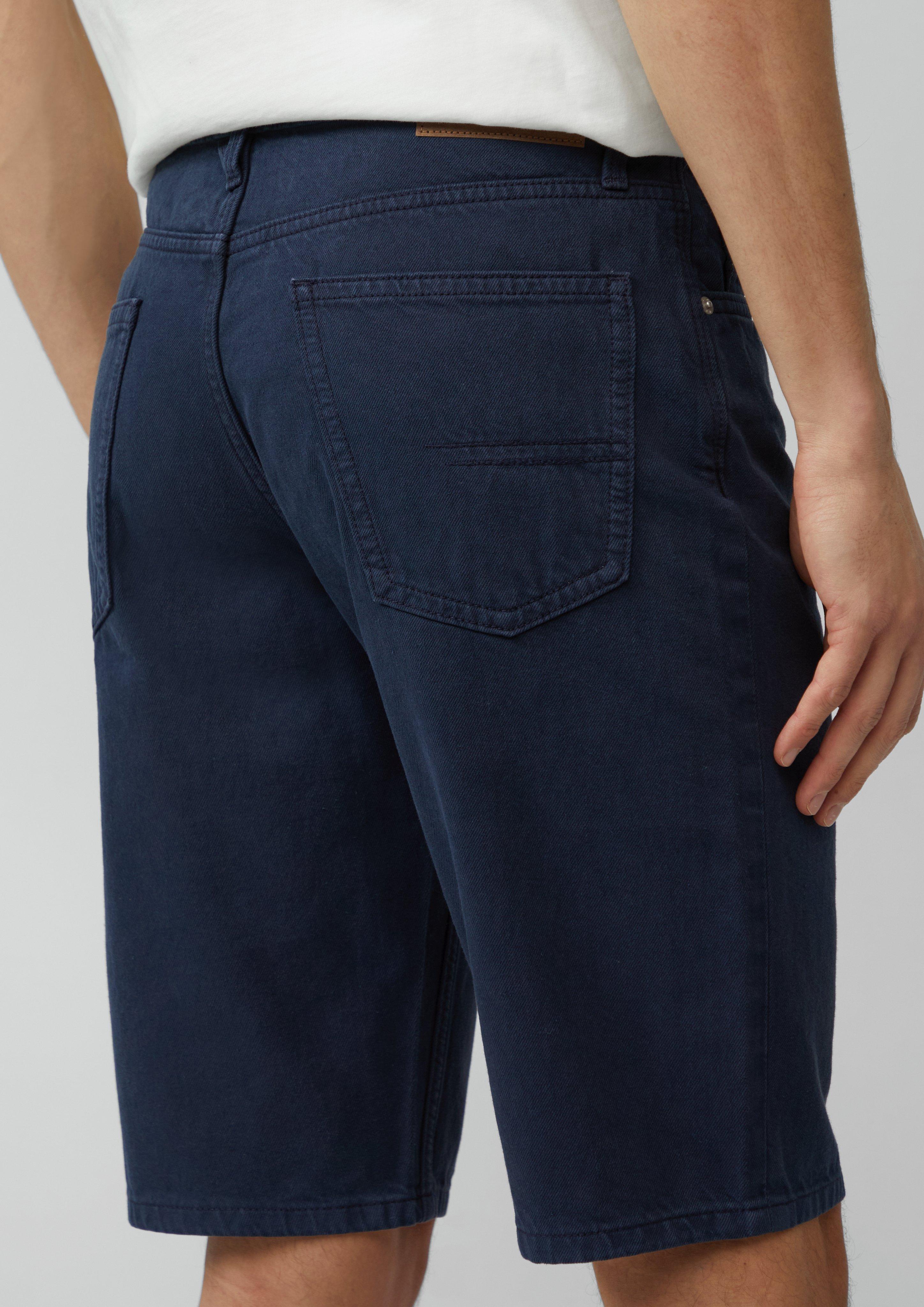 Jeans in 5852, 0330 & 8483