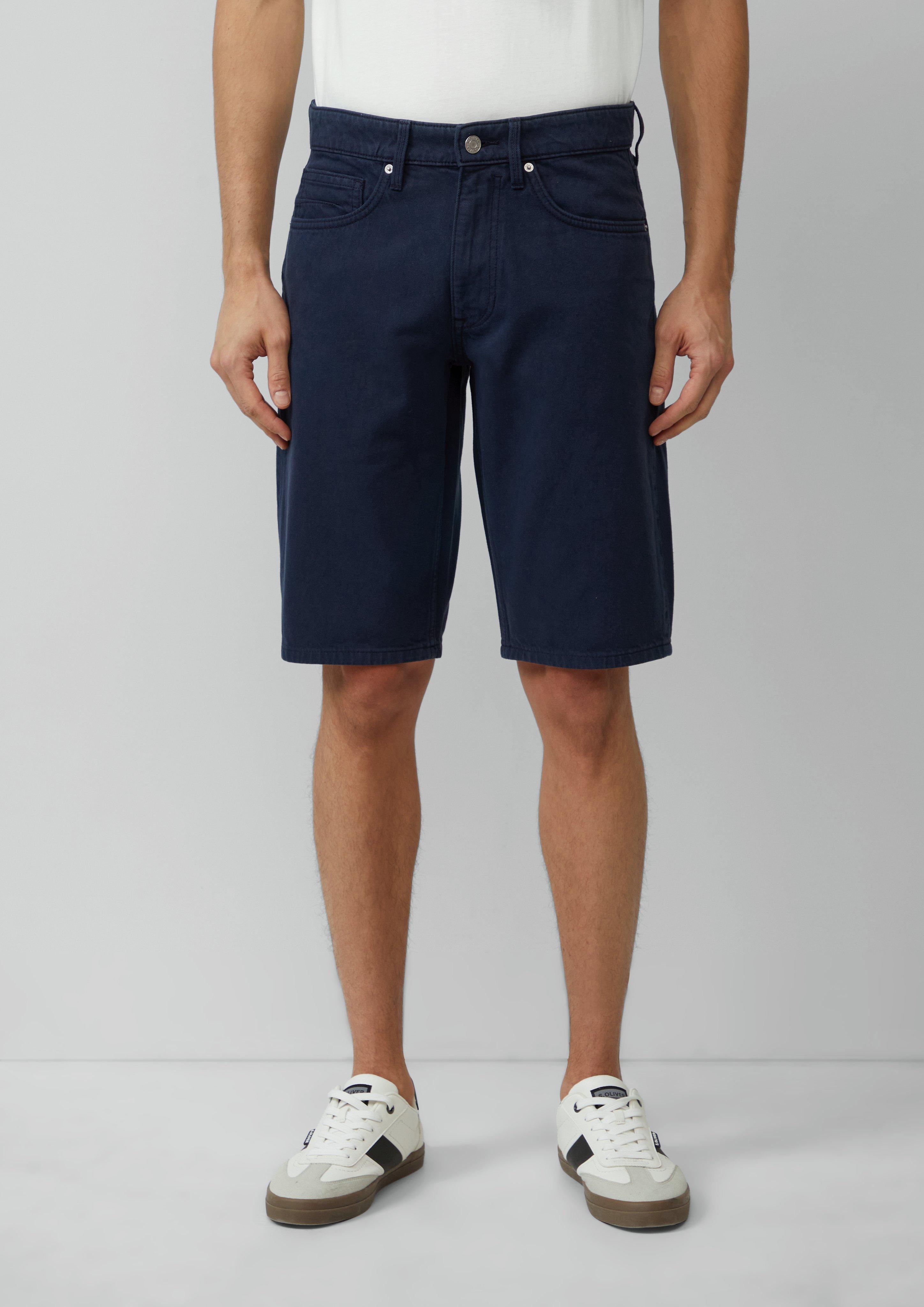 Jeans in 5852, 0330 & 8483