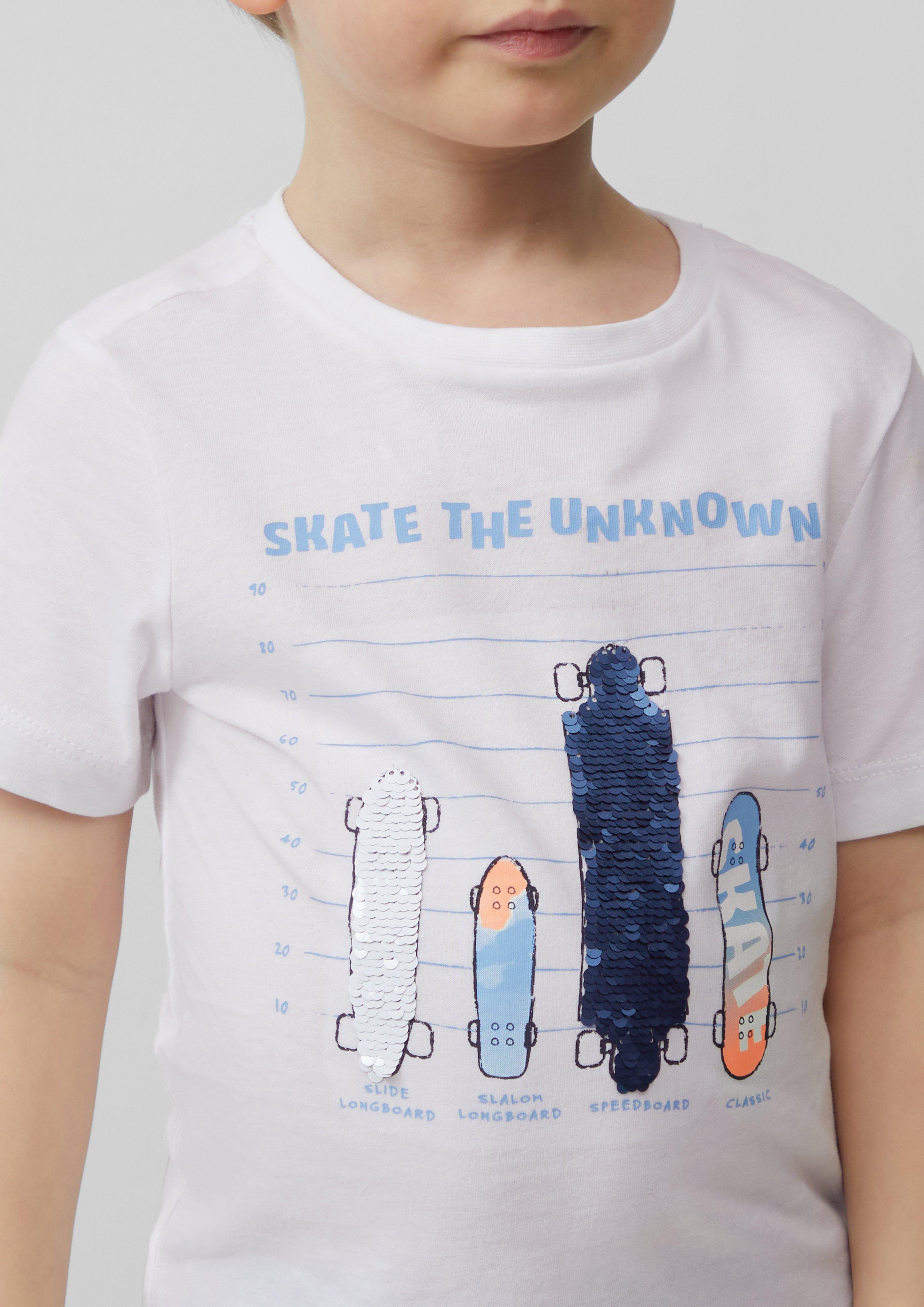 T-Shirt in 0100, 5312, 6602 & 0061