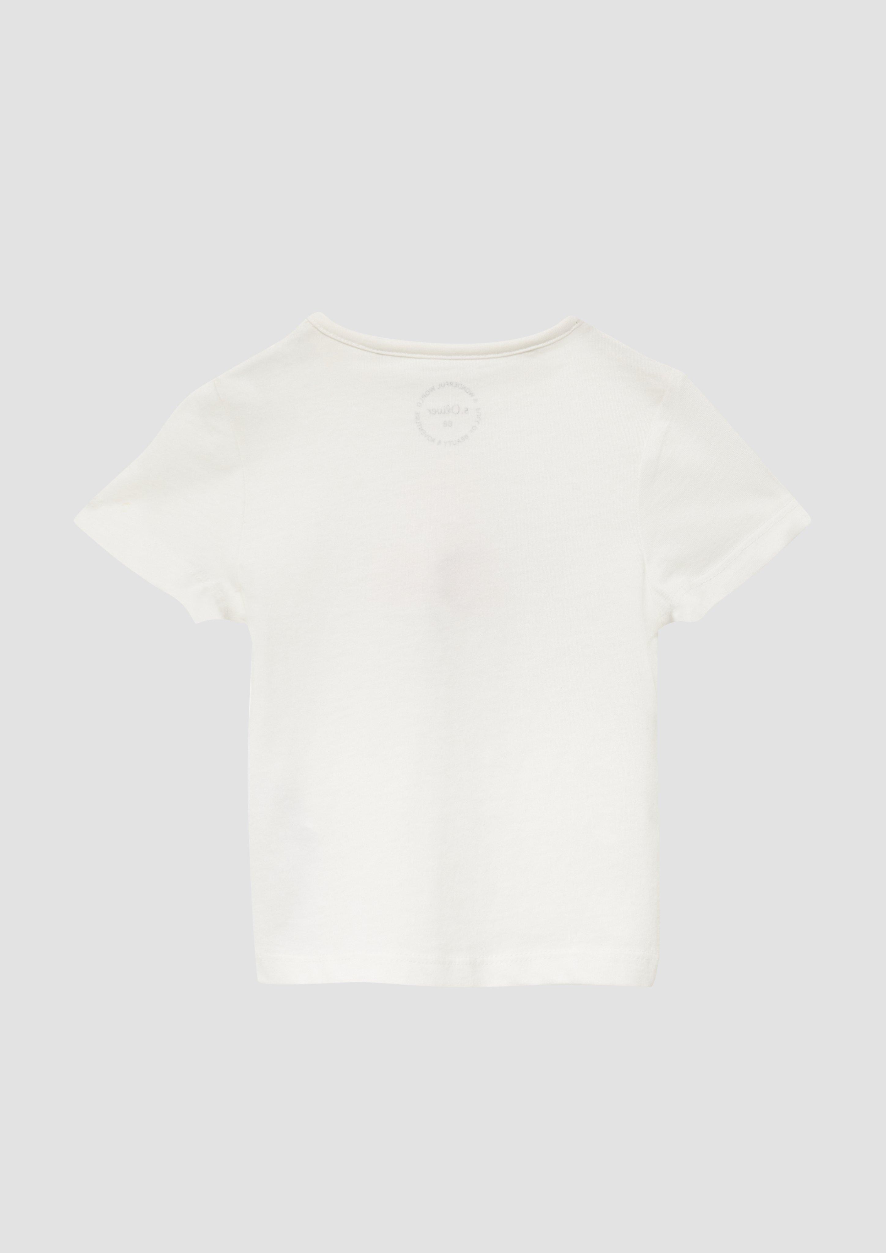 T-Shirt in 0210 & 4136