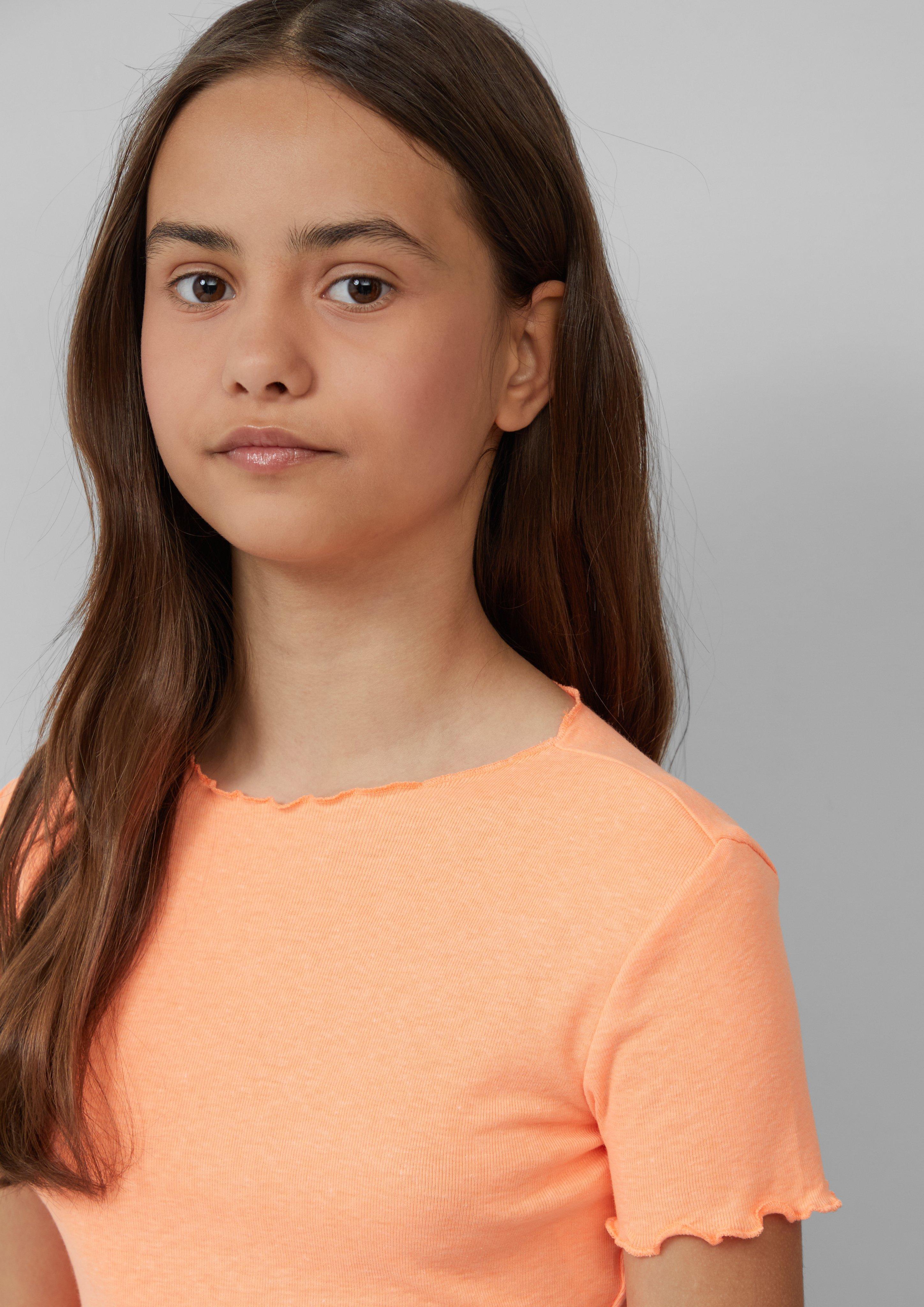 T-shirt in 0068, 0100 & 6115