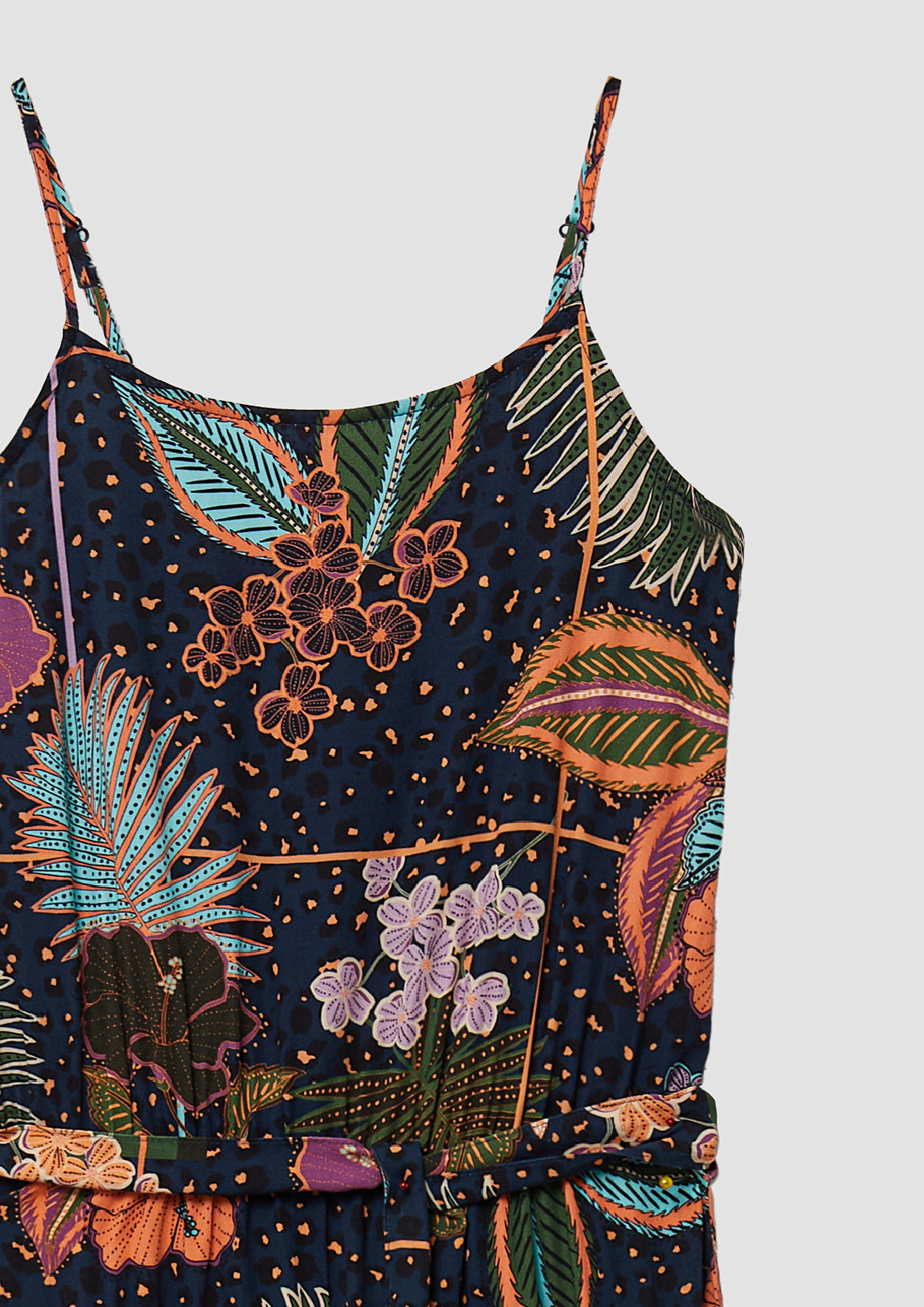 Oprijeta obleka in 59A1