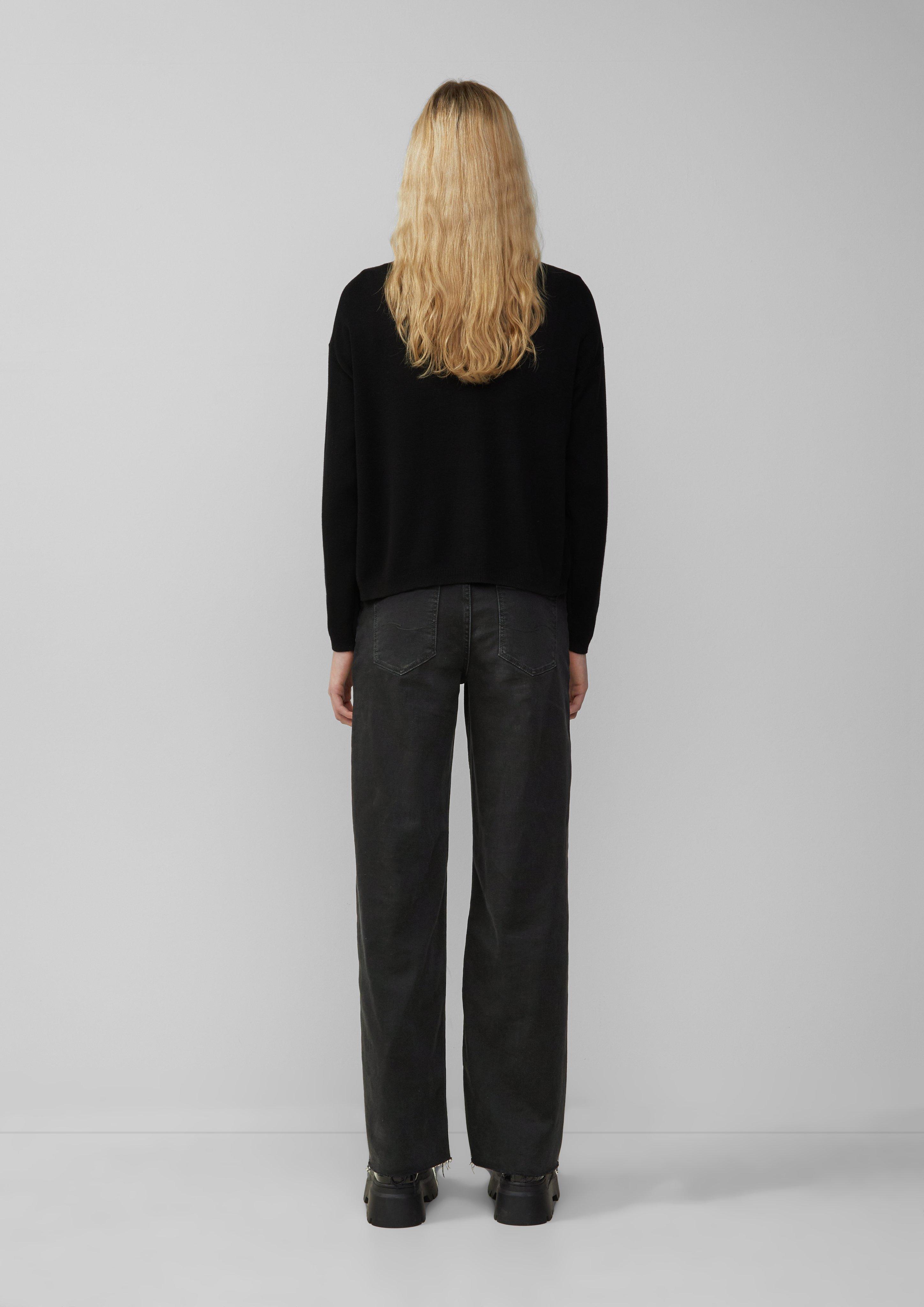 Cardigan in 9999, 72W0, 02W0 & 9400