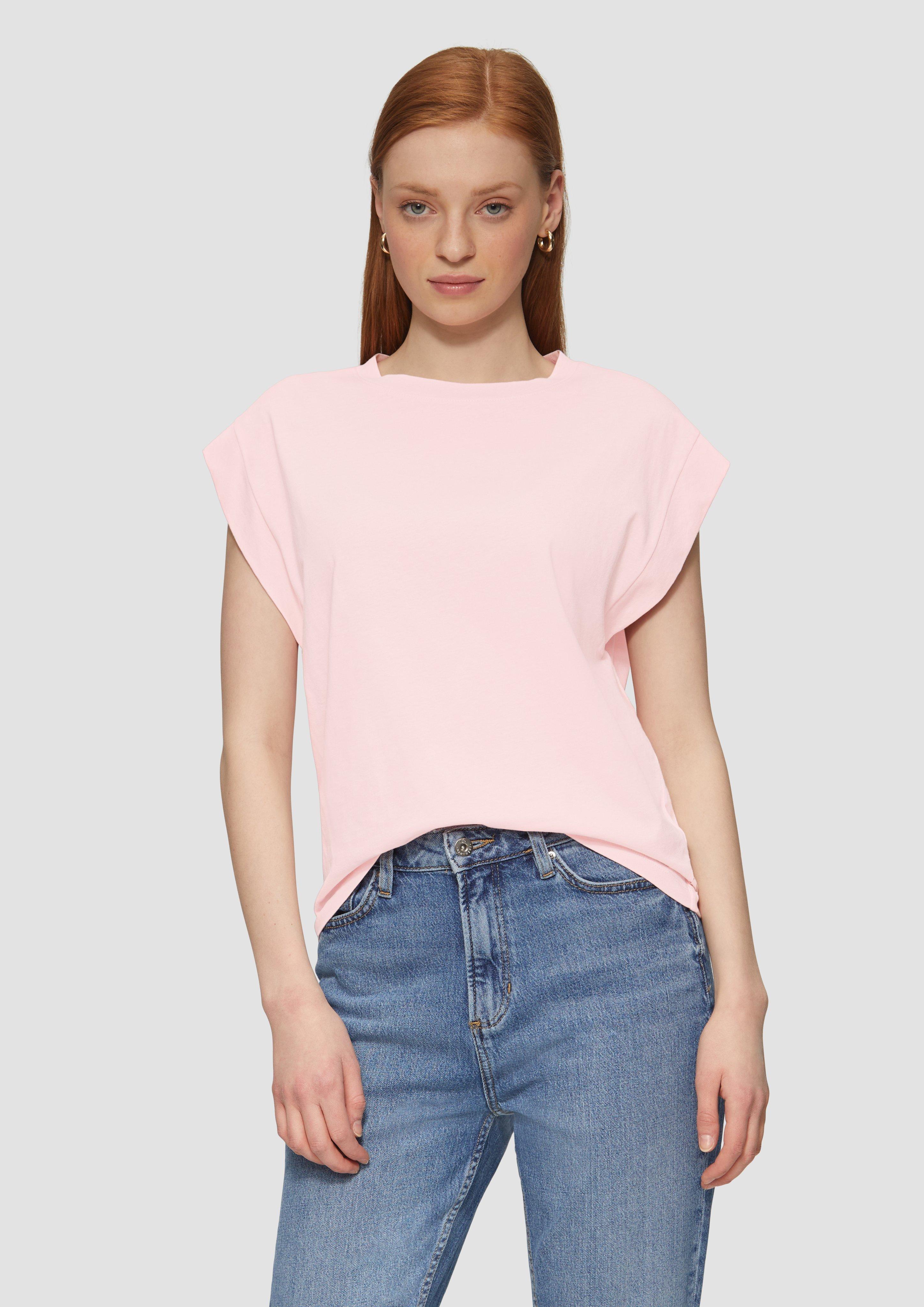 T-Shirt in 4121, 9999 & 0100