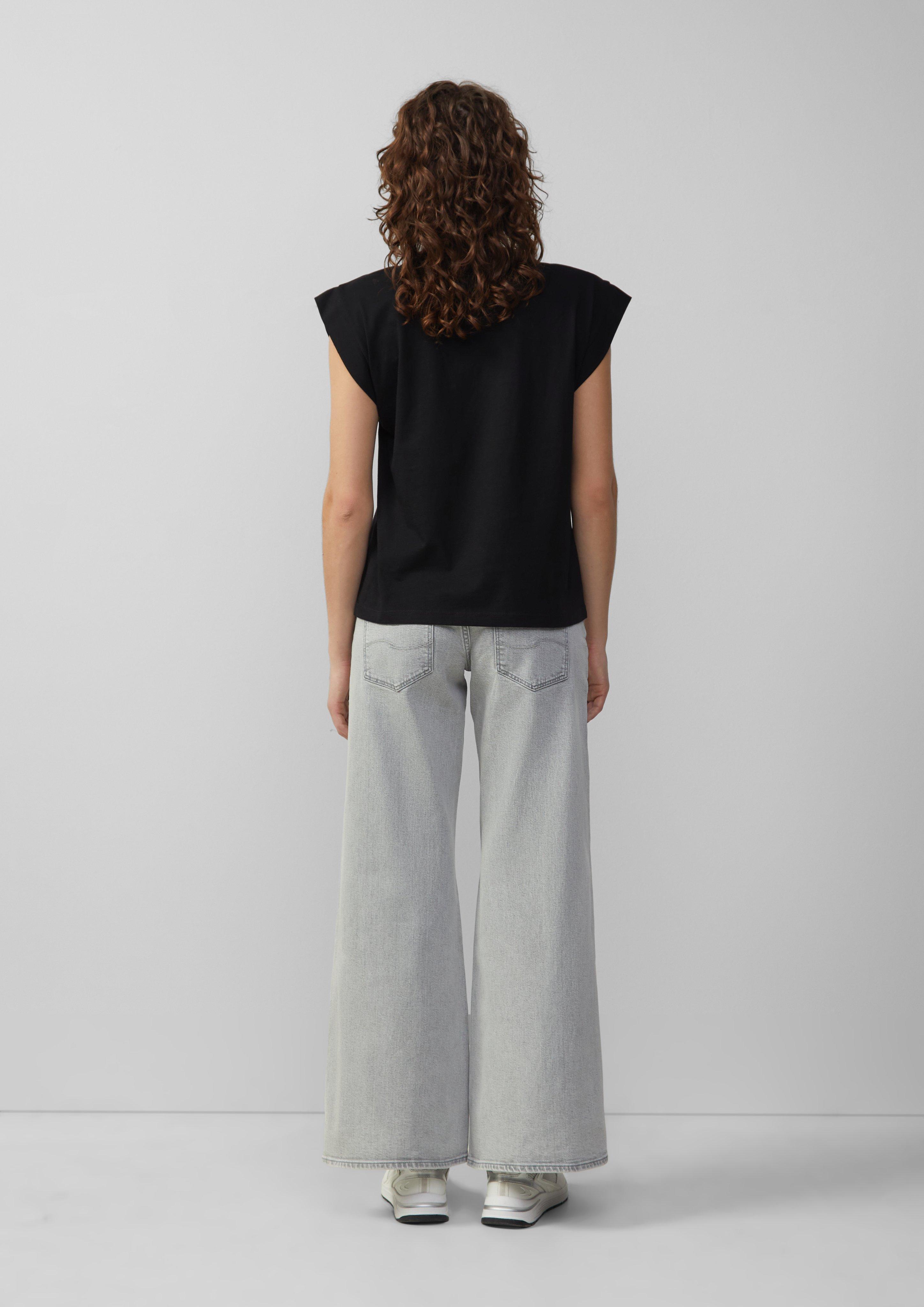 T-Shirt in 9999, 0100 & 4121