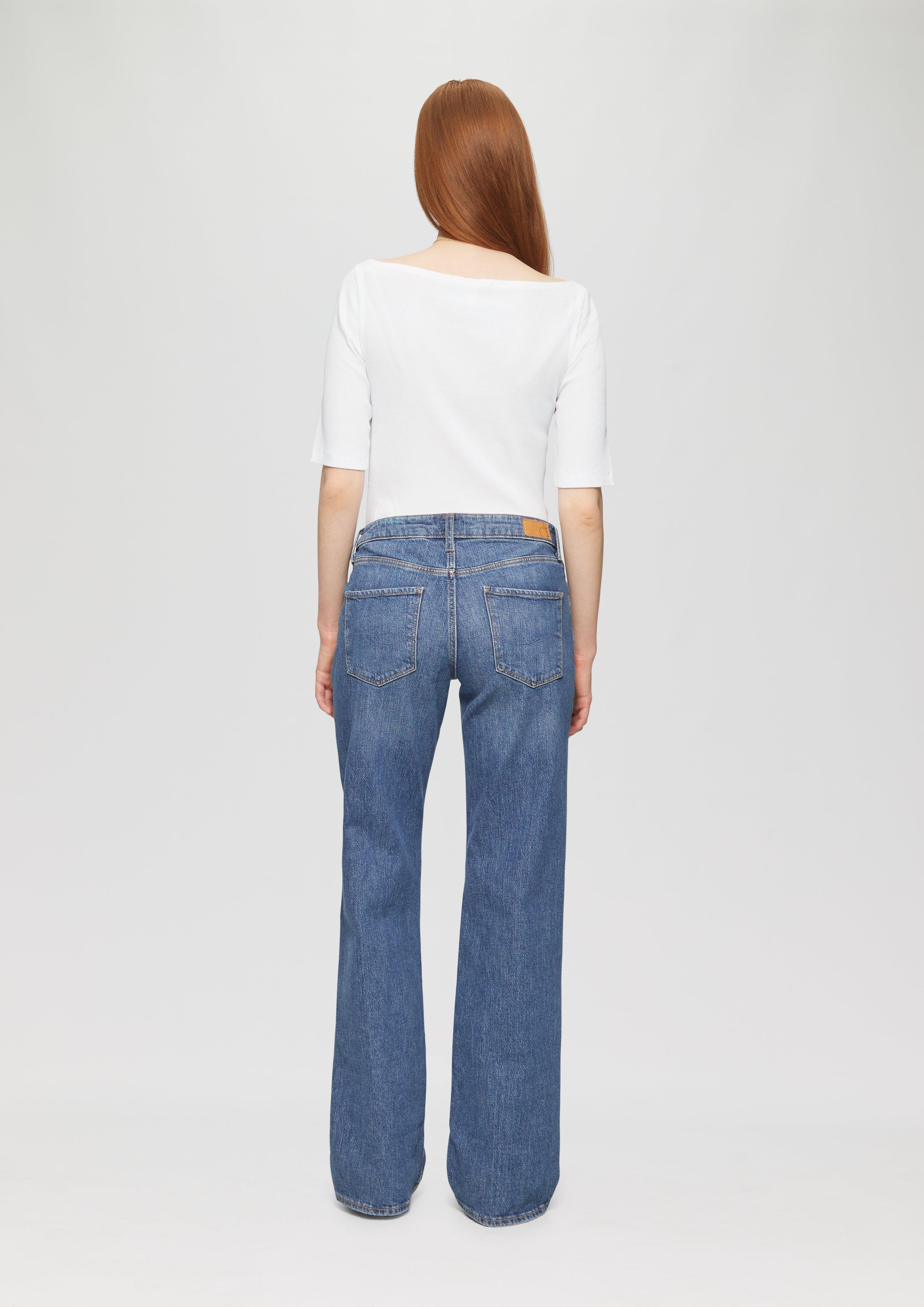 T-Shirt in 0100 & 3103