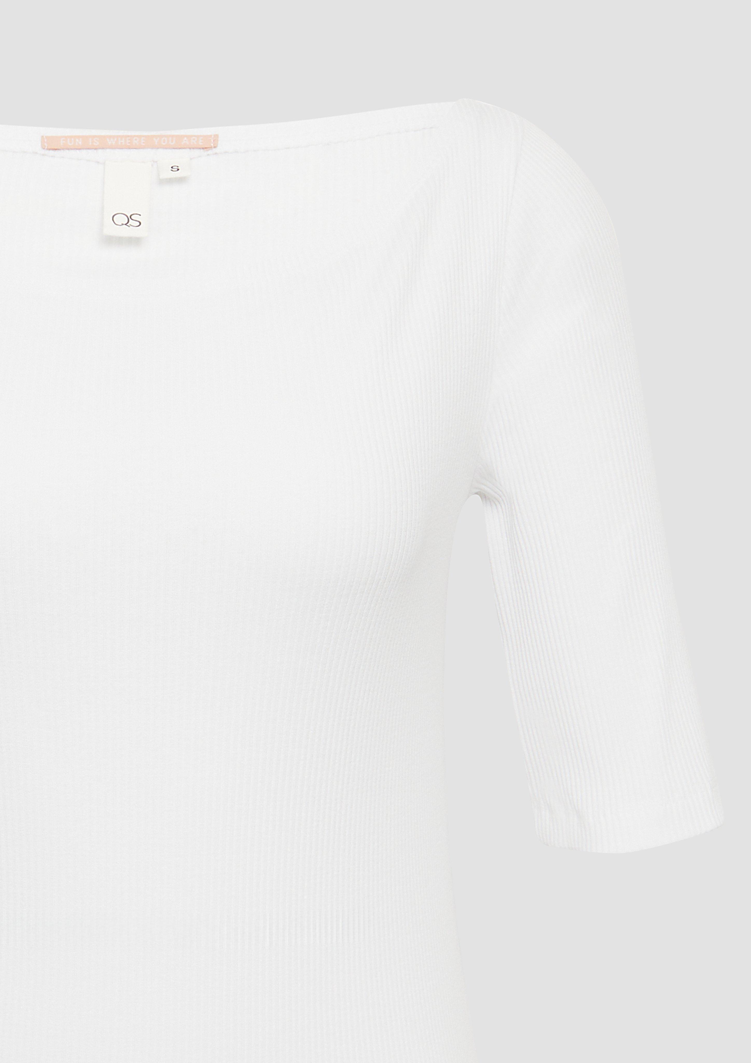 T-Shirt in 0100 & 3103